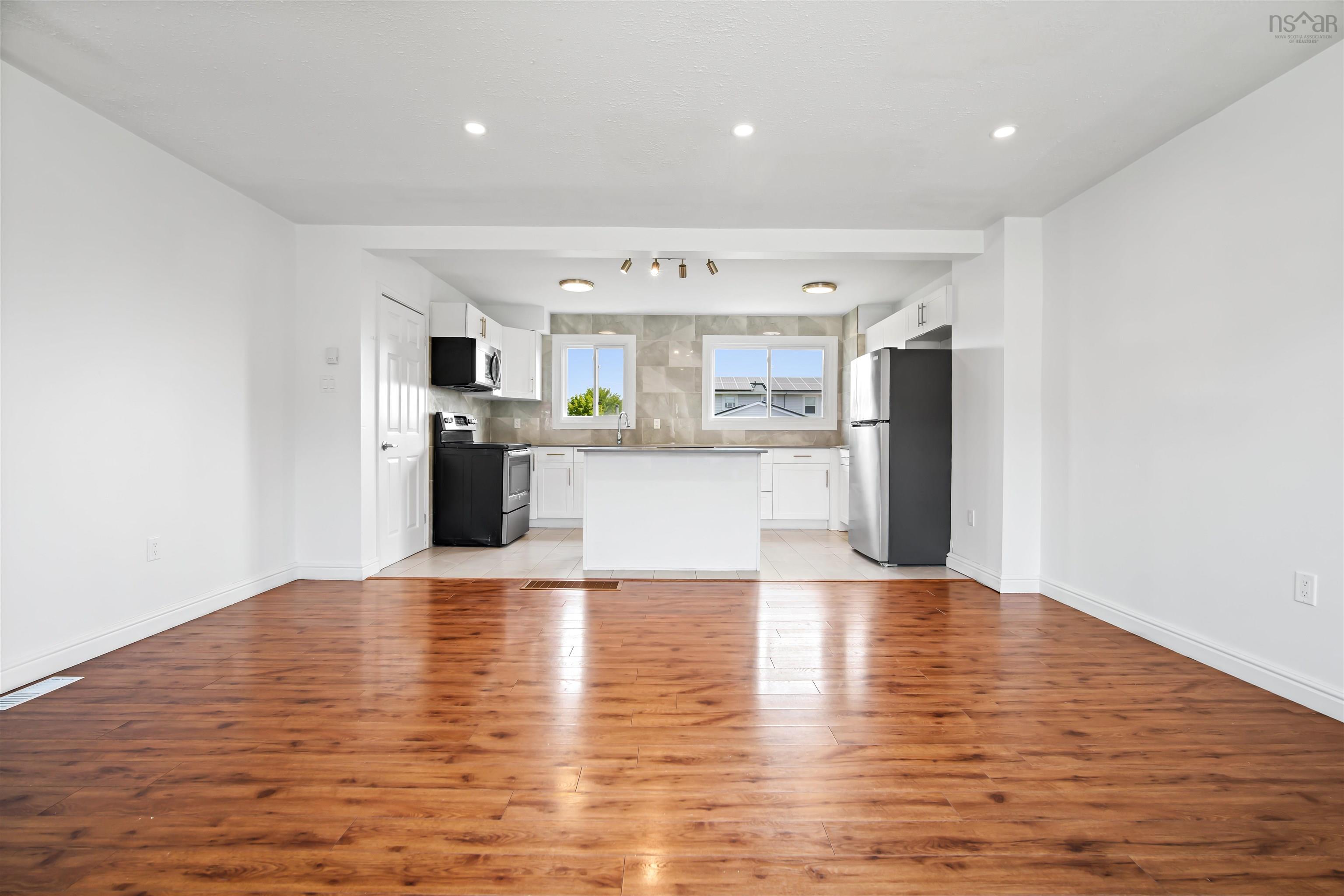 View image 11