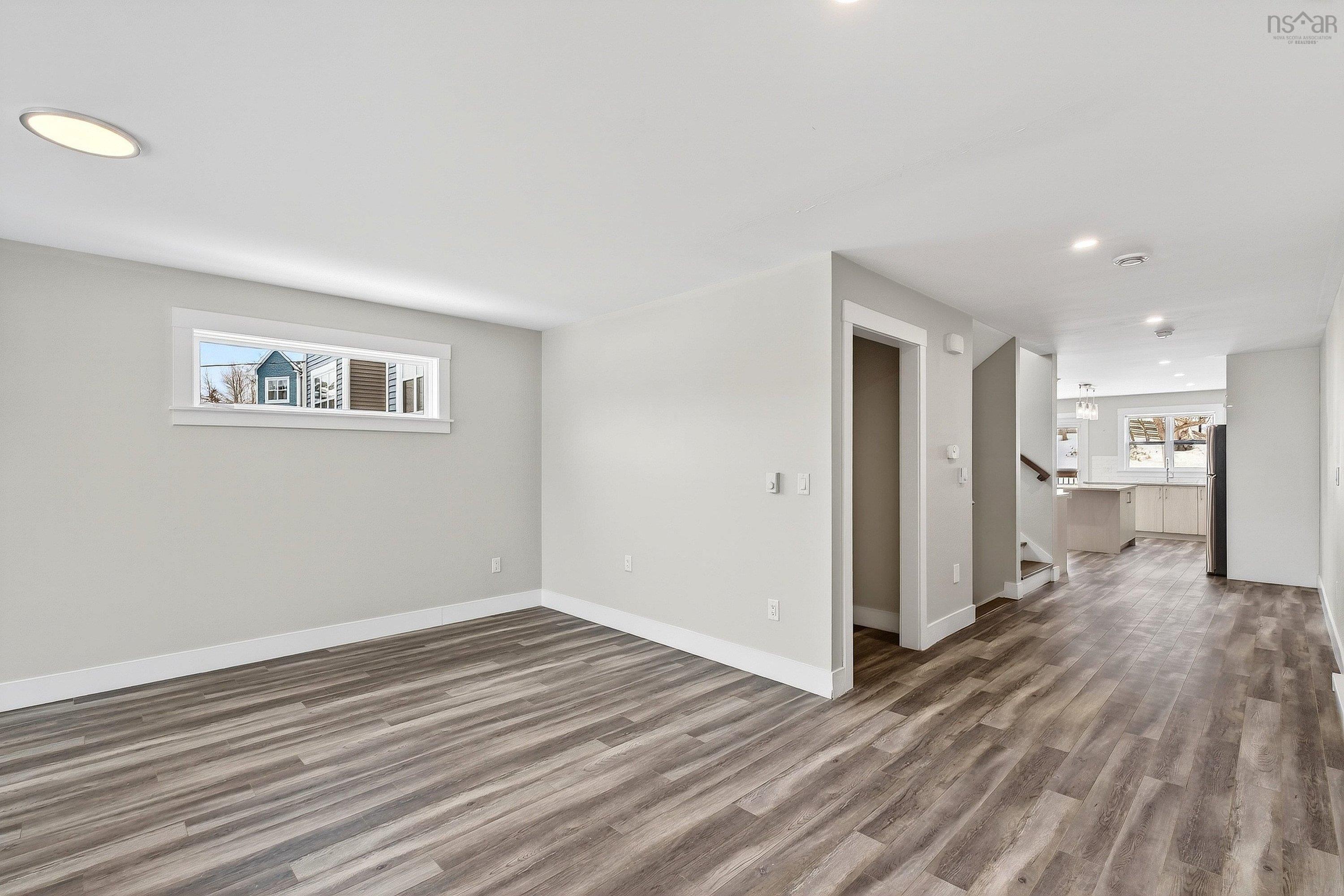 View image 9