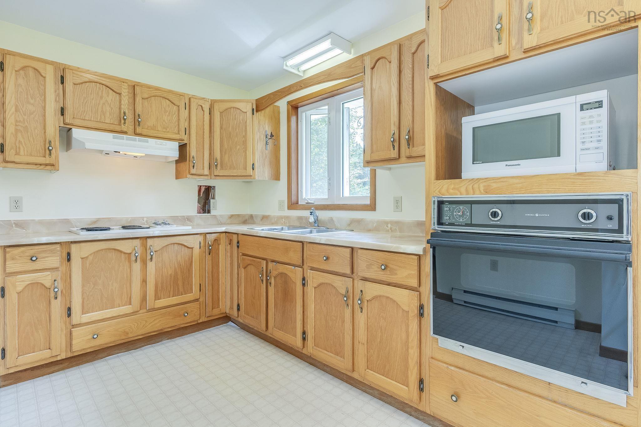 View image 17