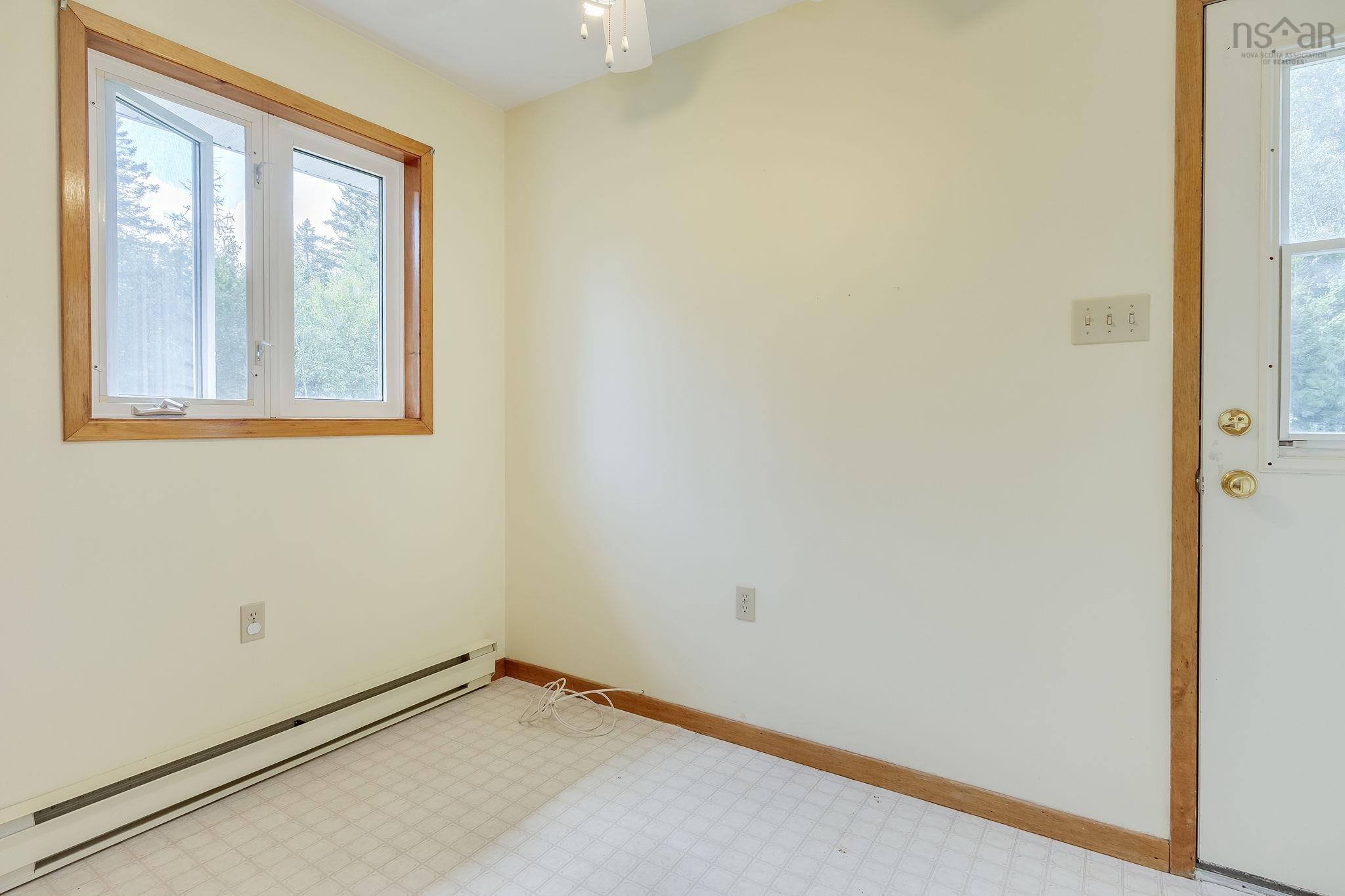 View image 18