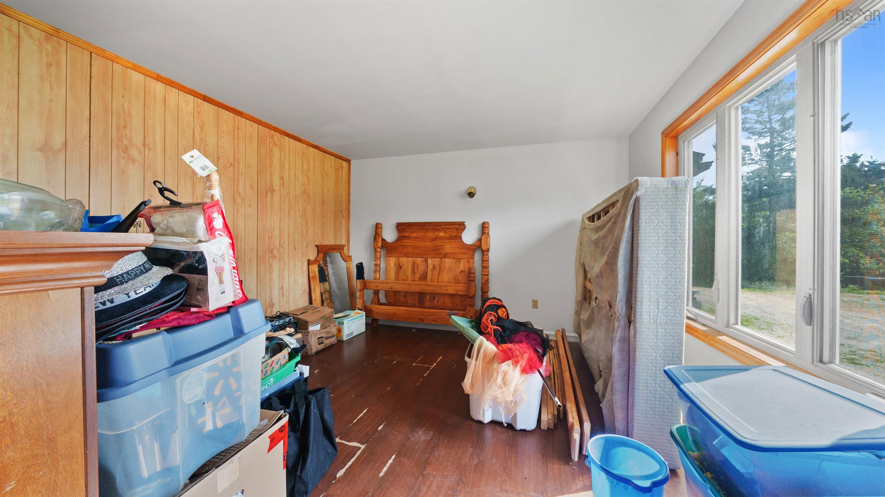View image 12