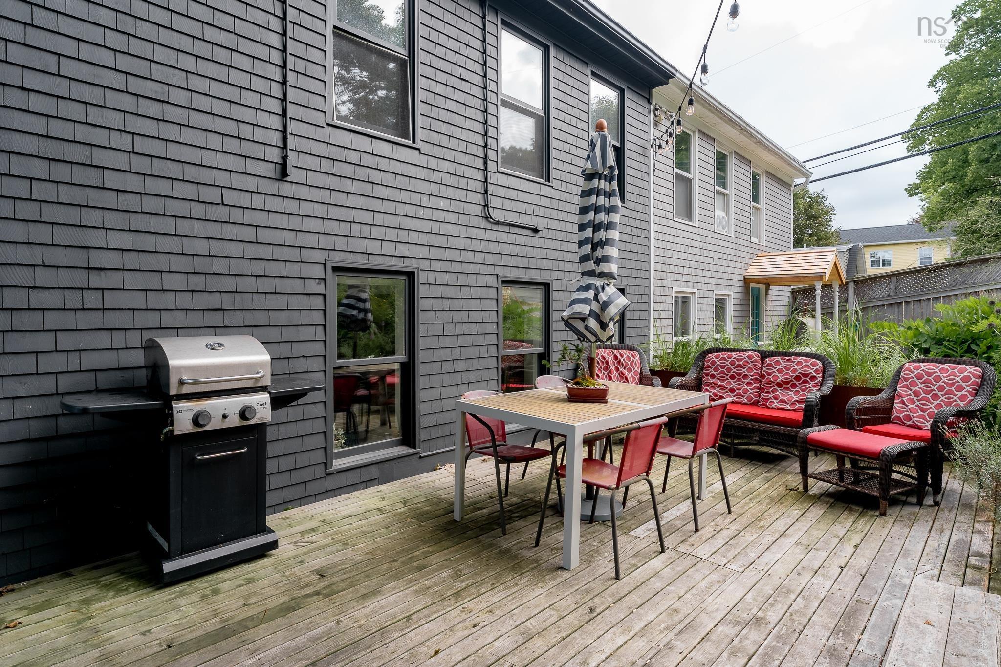 View image 40