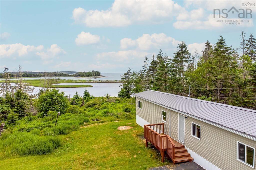 Thumbnail image for 2403 West Ship Harbour Road MLS<sup>®</sup> 202621083