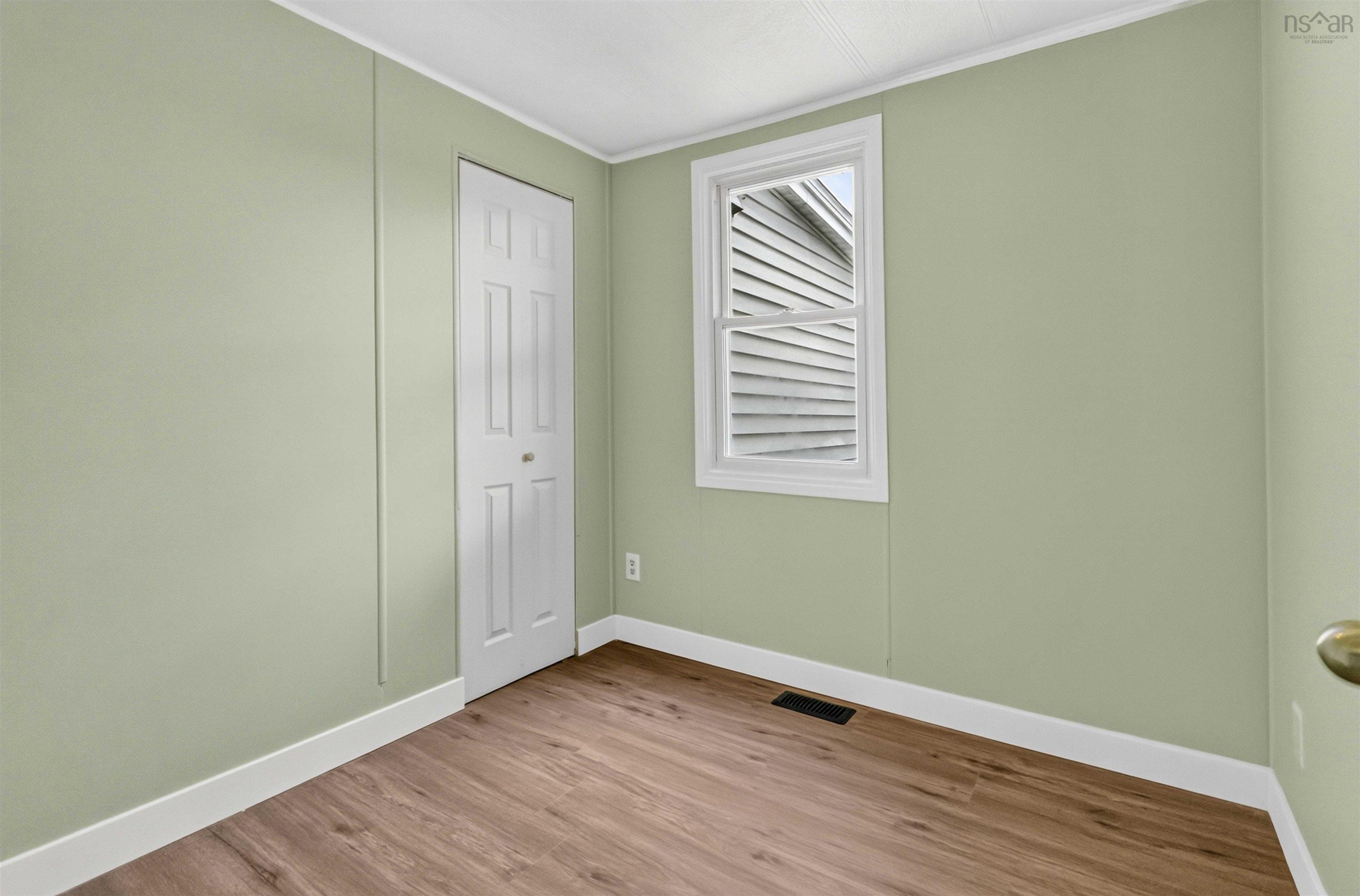 View image 17