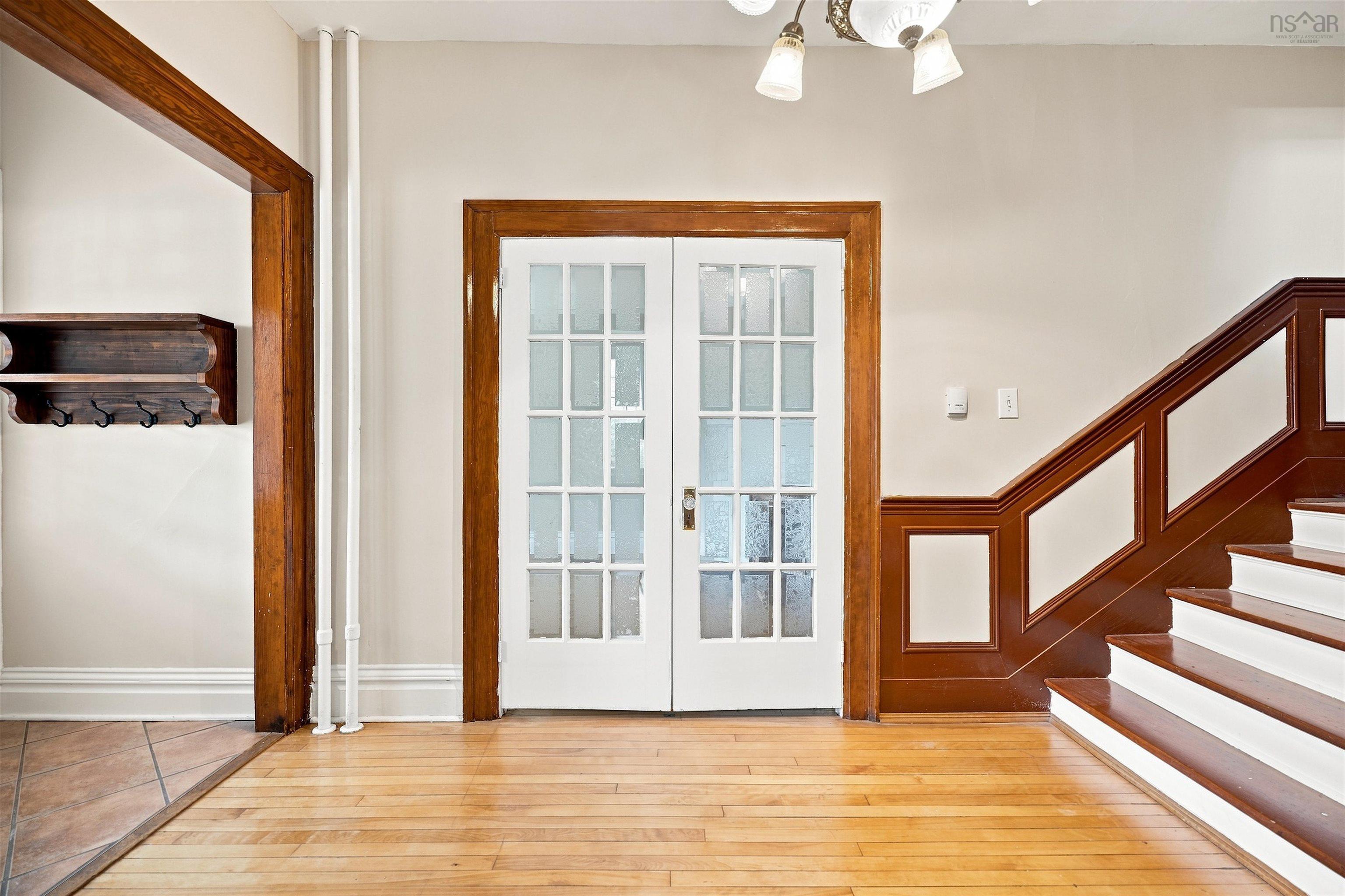 View image 11
