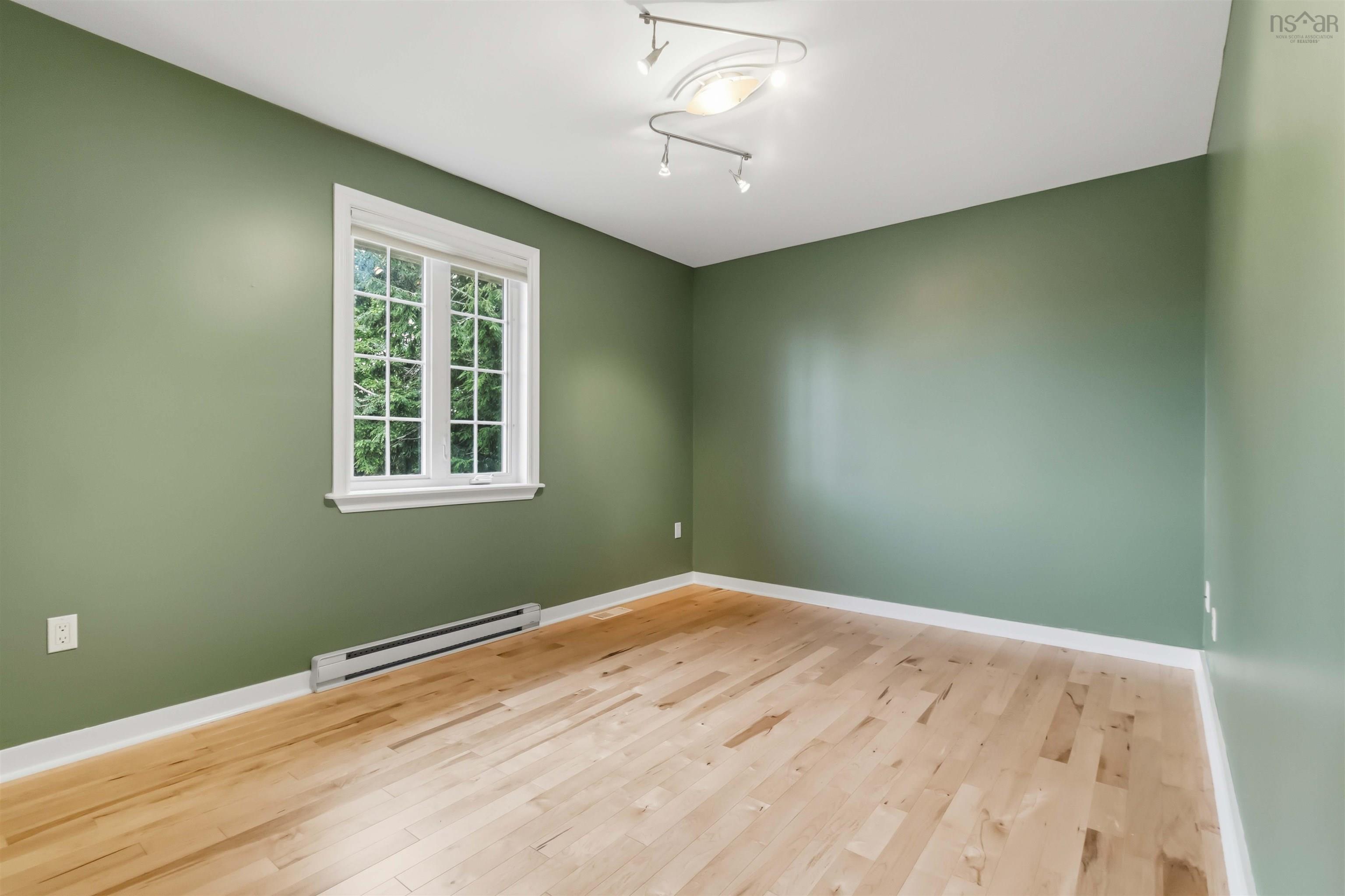 View image 18