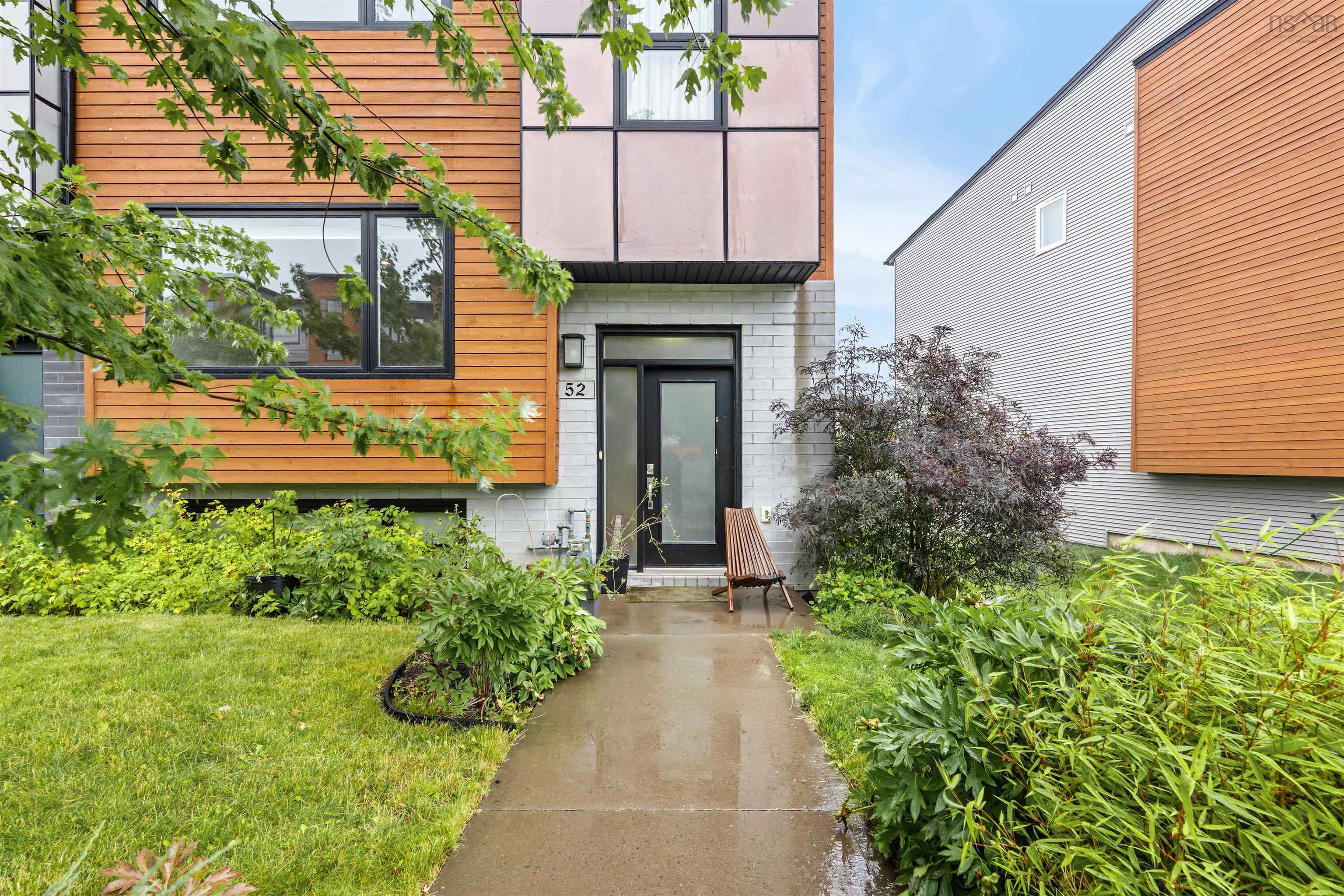 Thumbnail image for 52 Eliza Ritchie Crescent MLS<sup>®</sup> 202621161