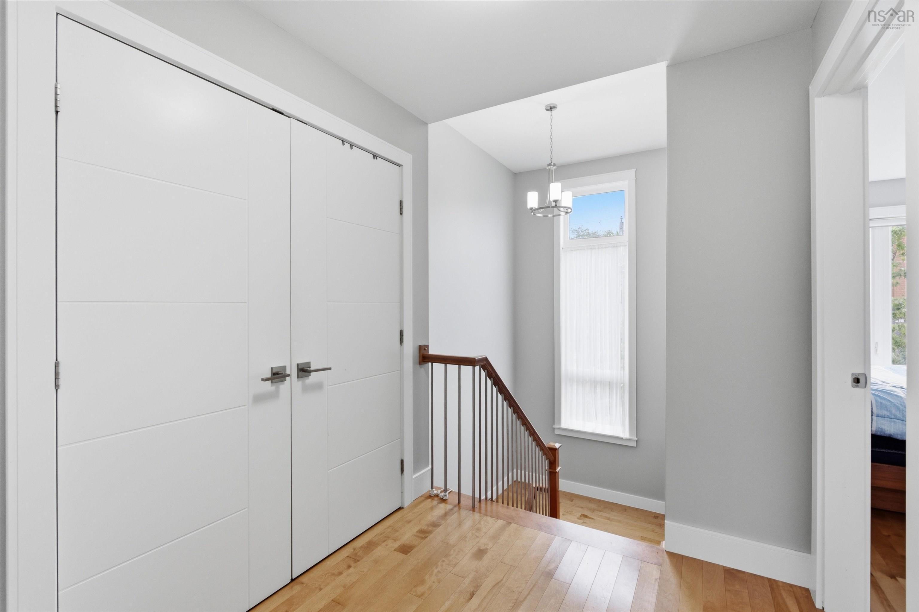 View image 12