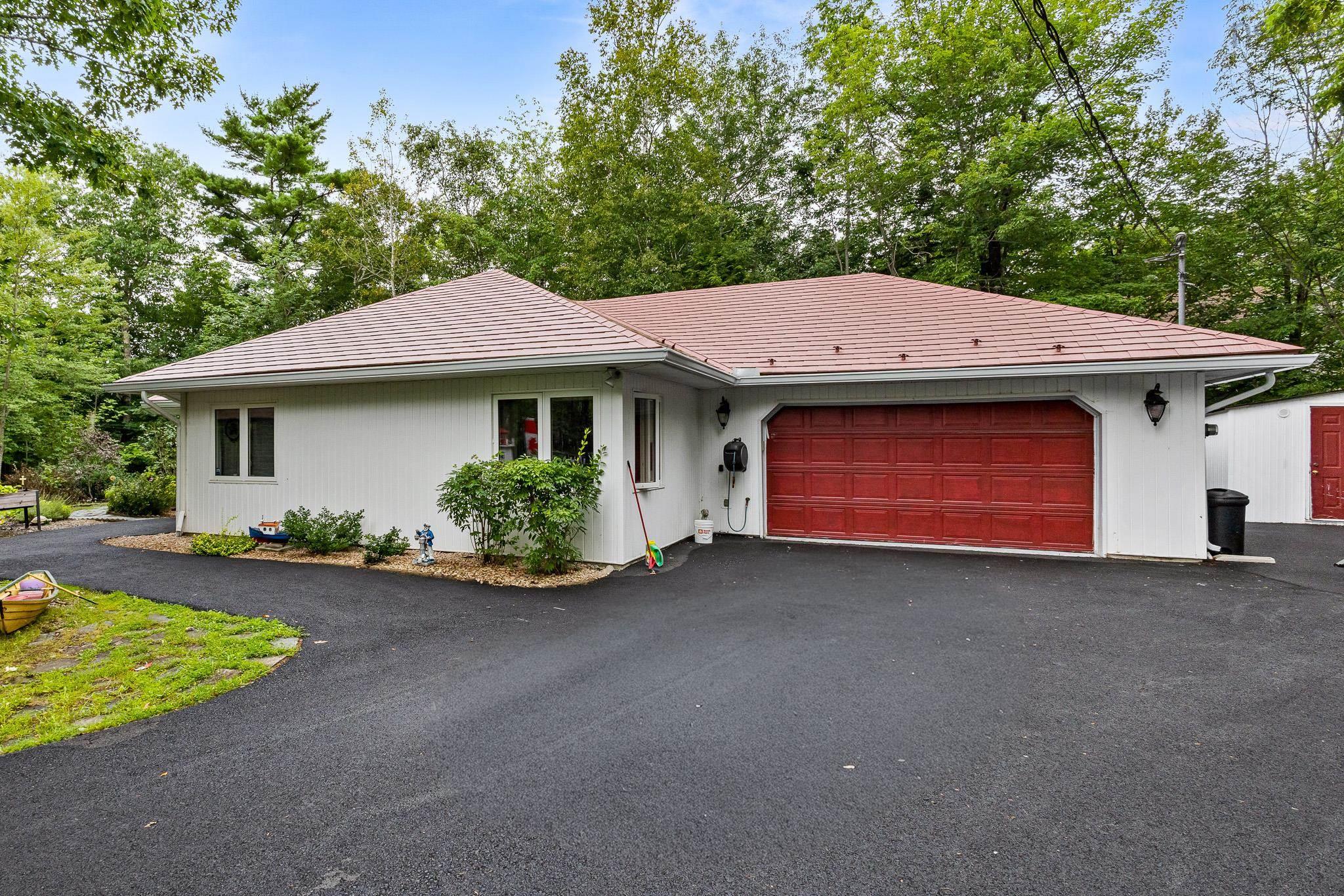Thumbnail image for 5 Brackstone Court MLS<sup>®</sup> 202621162