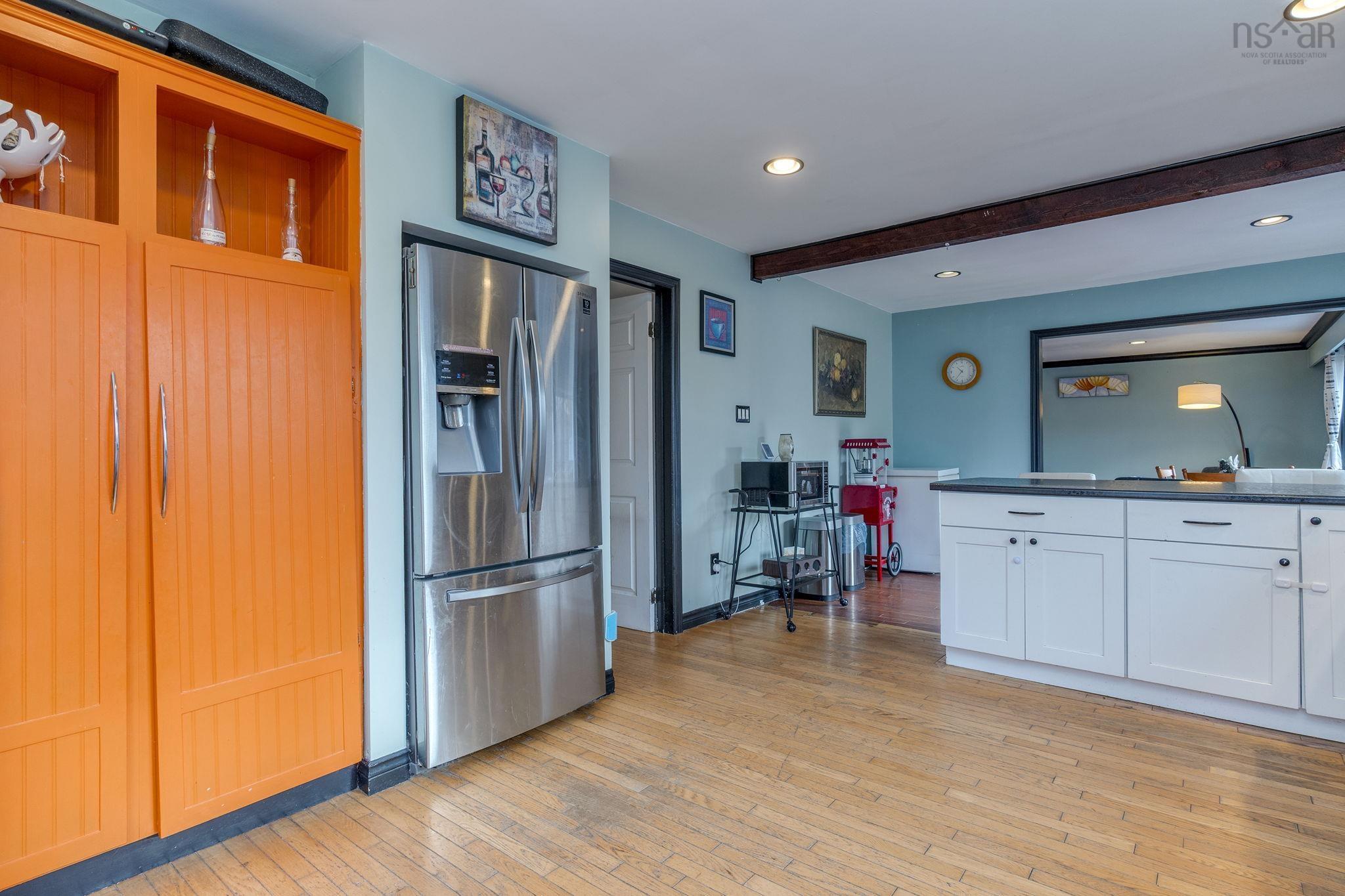 View image 11