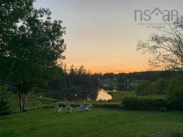 View image 11