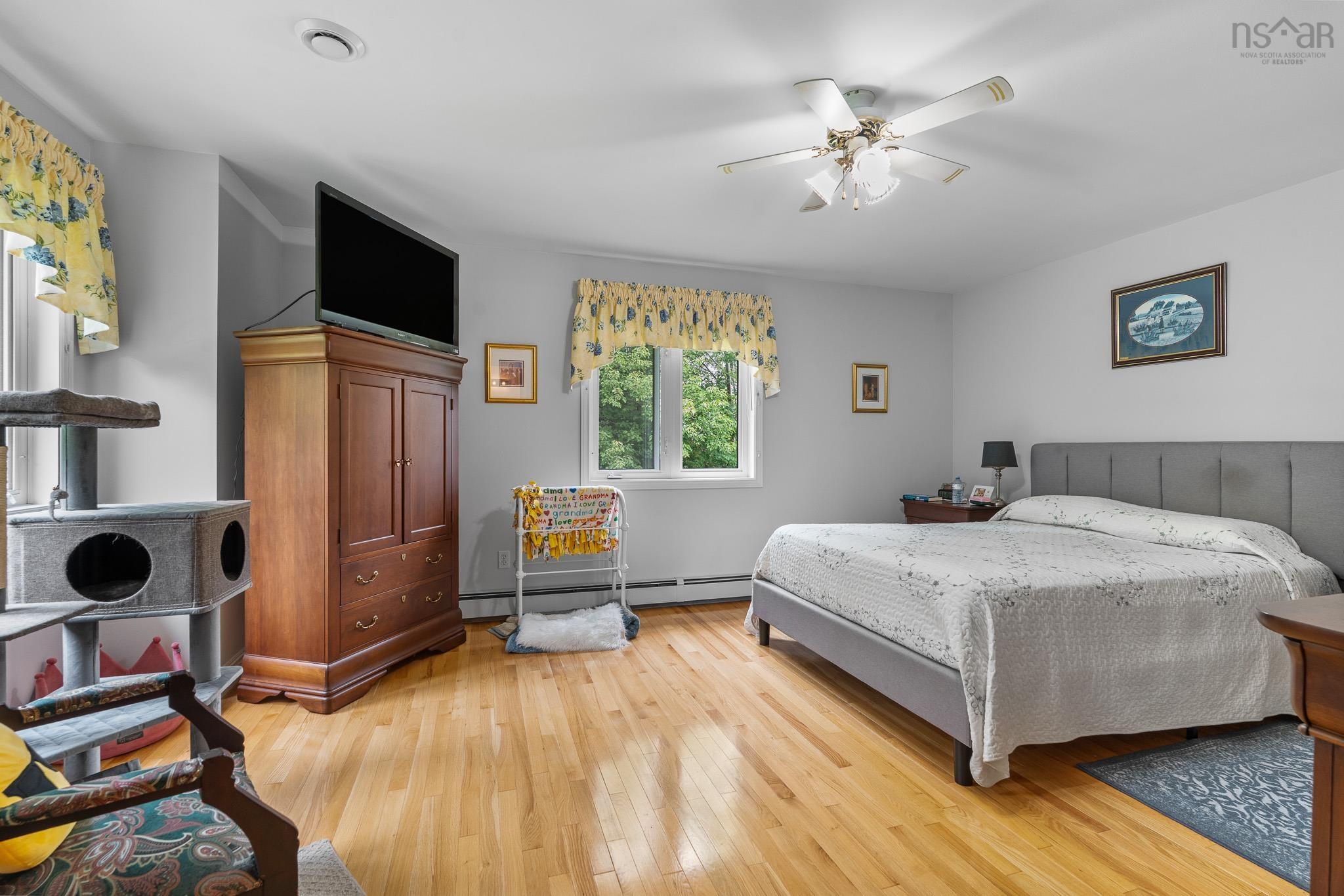 View image 17