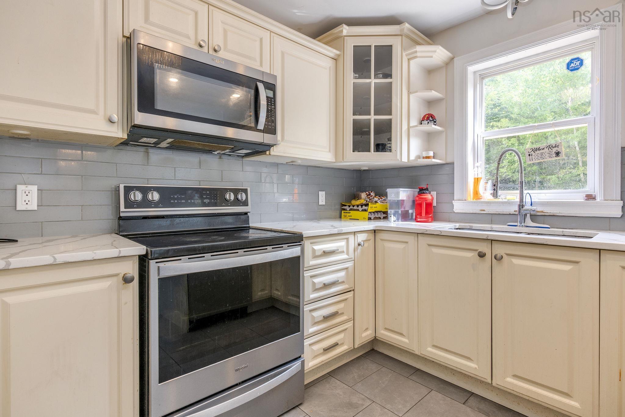 View image 19