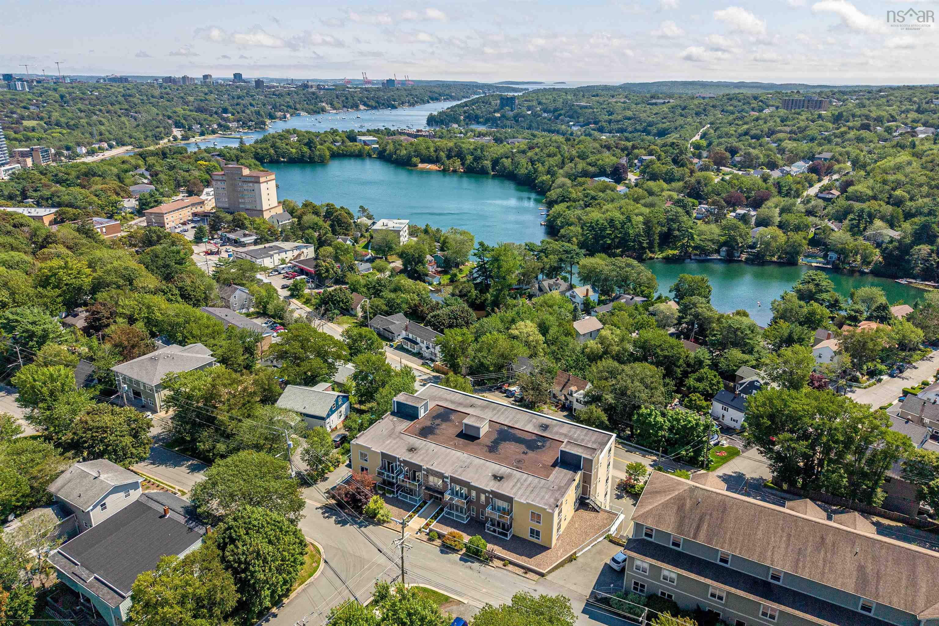 Thumbnail image for 301 200 Crown Drive MLS<sup>®</sup> 202621184