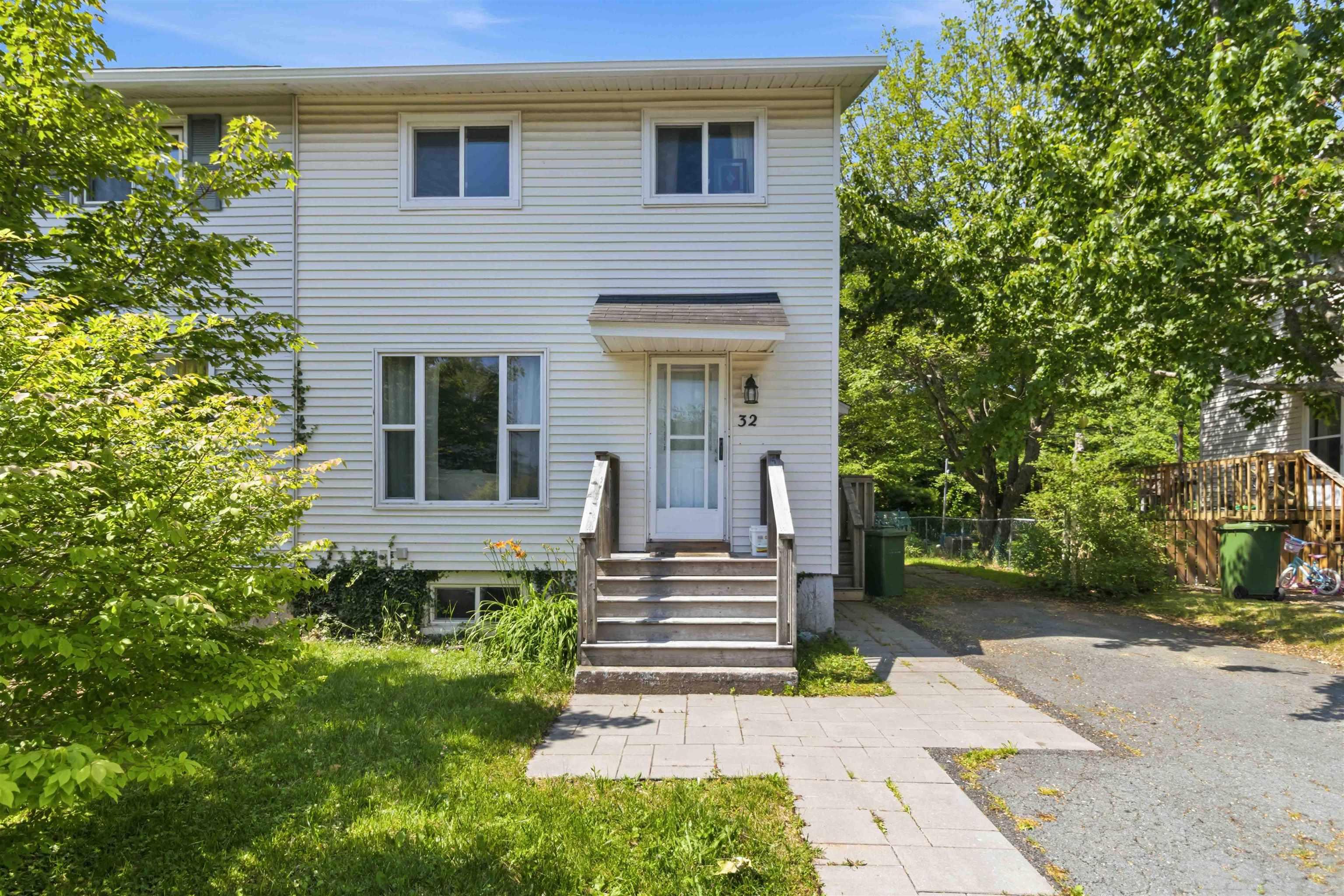 Thumbnail image for 32 Lynnville Drive MLS<sup>®</sup> 202621186