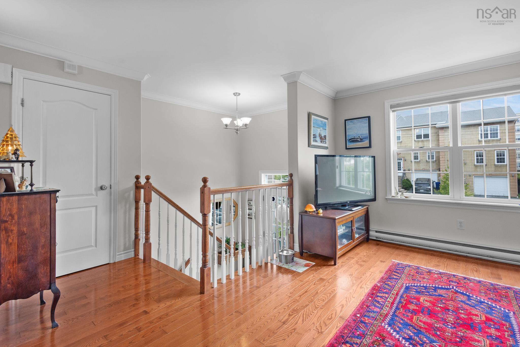 View image 8