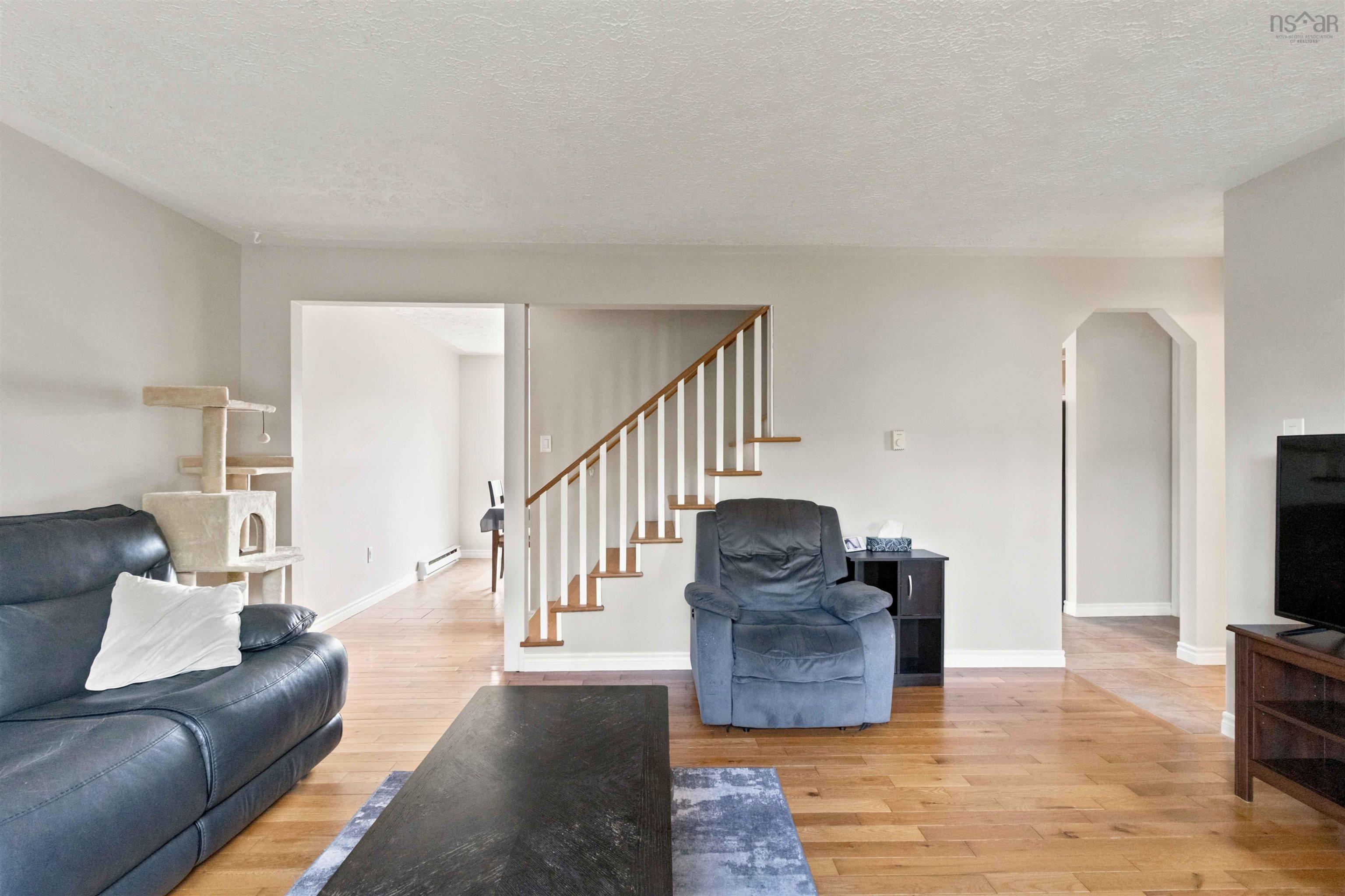 View image 10