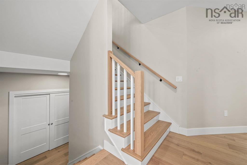 View image 19