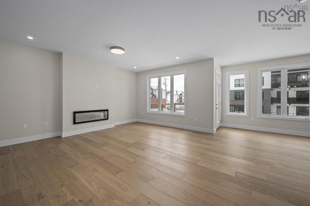 View image 11