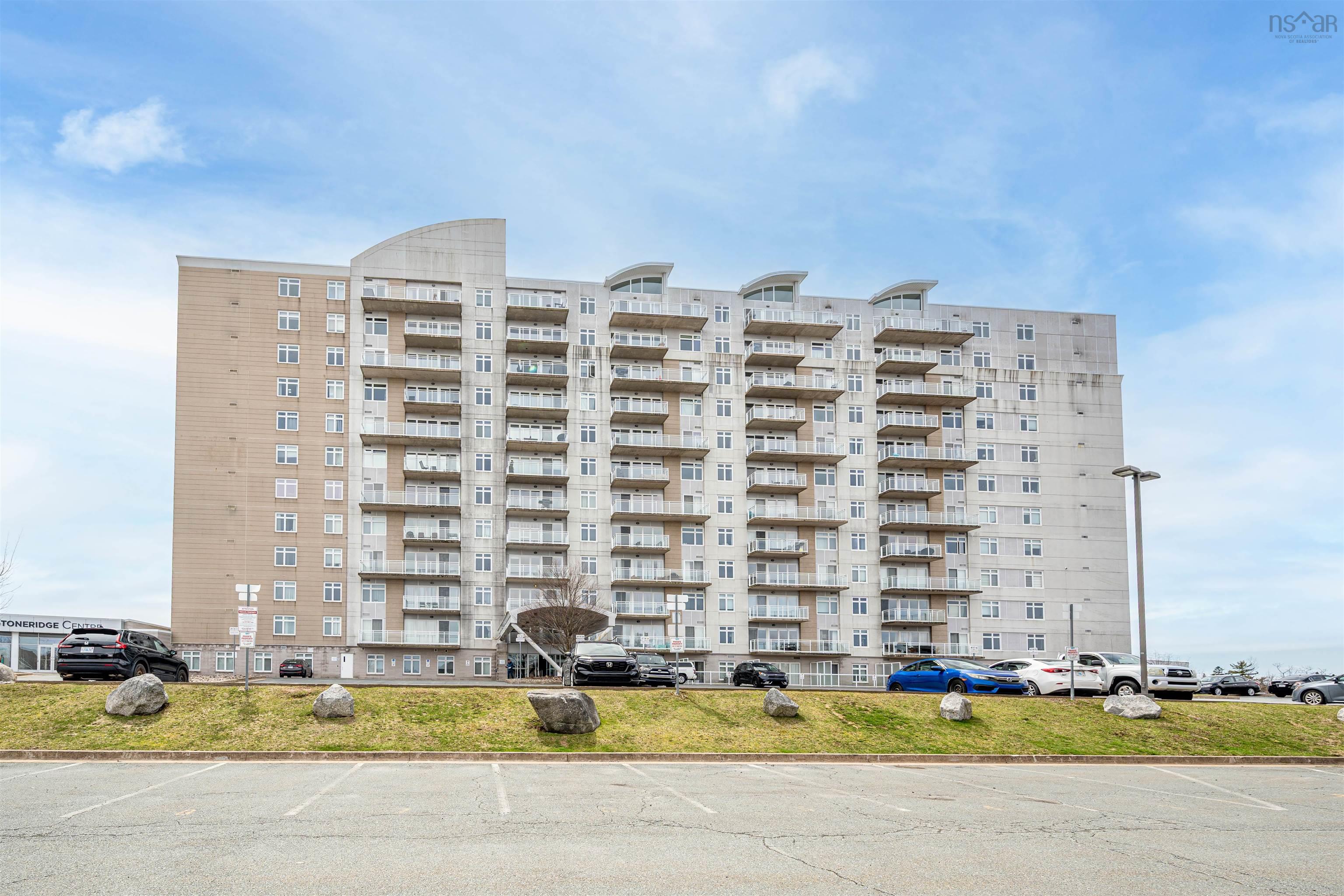 Thumbnail image for 612 60 Walter Havill Drive MLS<sup>®</sup> 202621235
