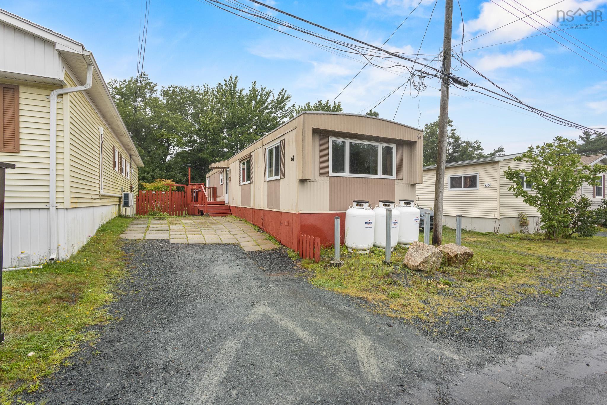 Thumbnail image for 64 Bridget Avenue MLS<sup>®</sup> 202621253