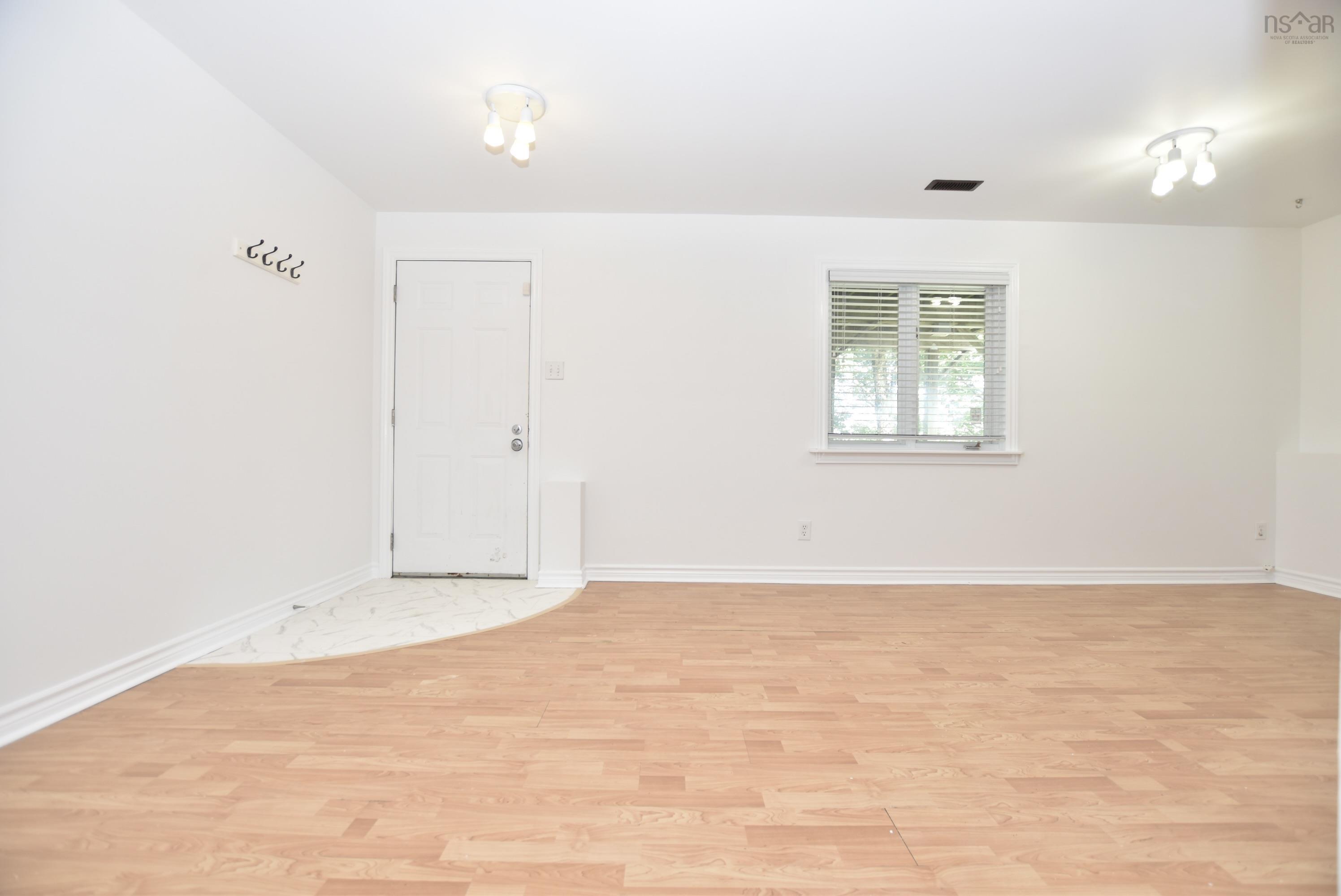 View image 21