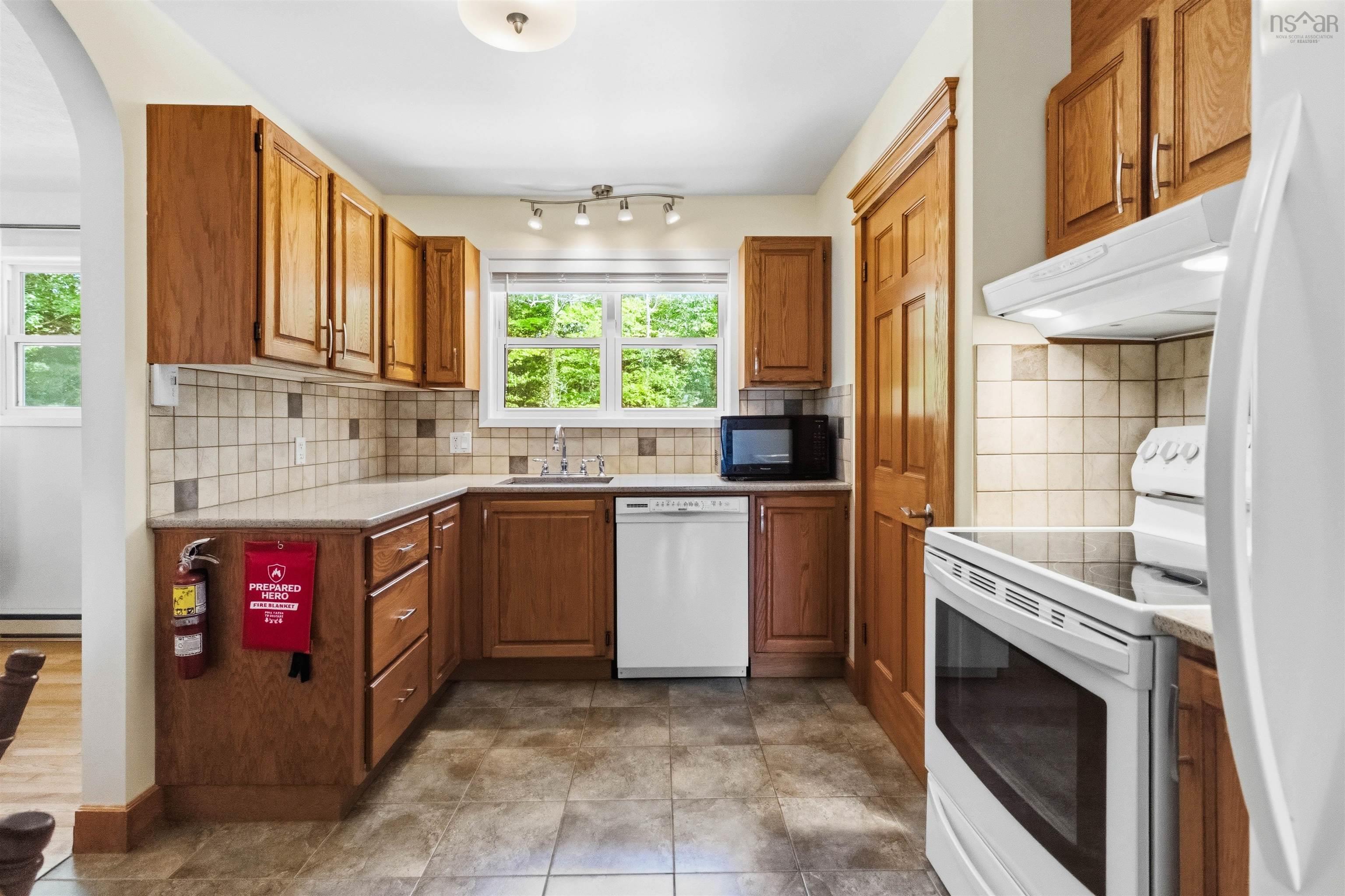 View image 12