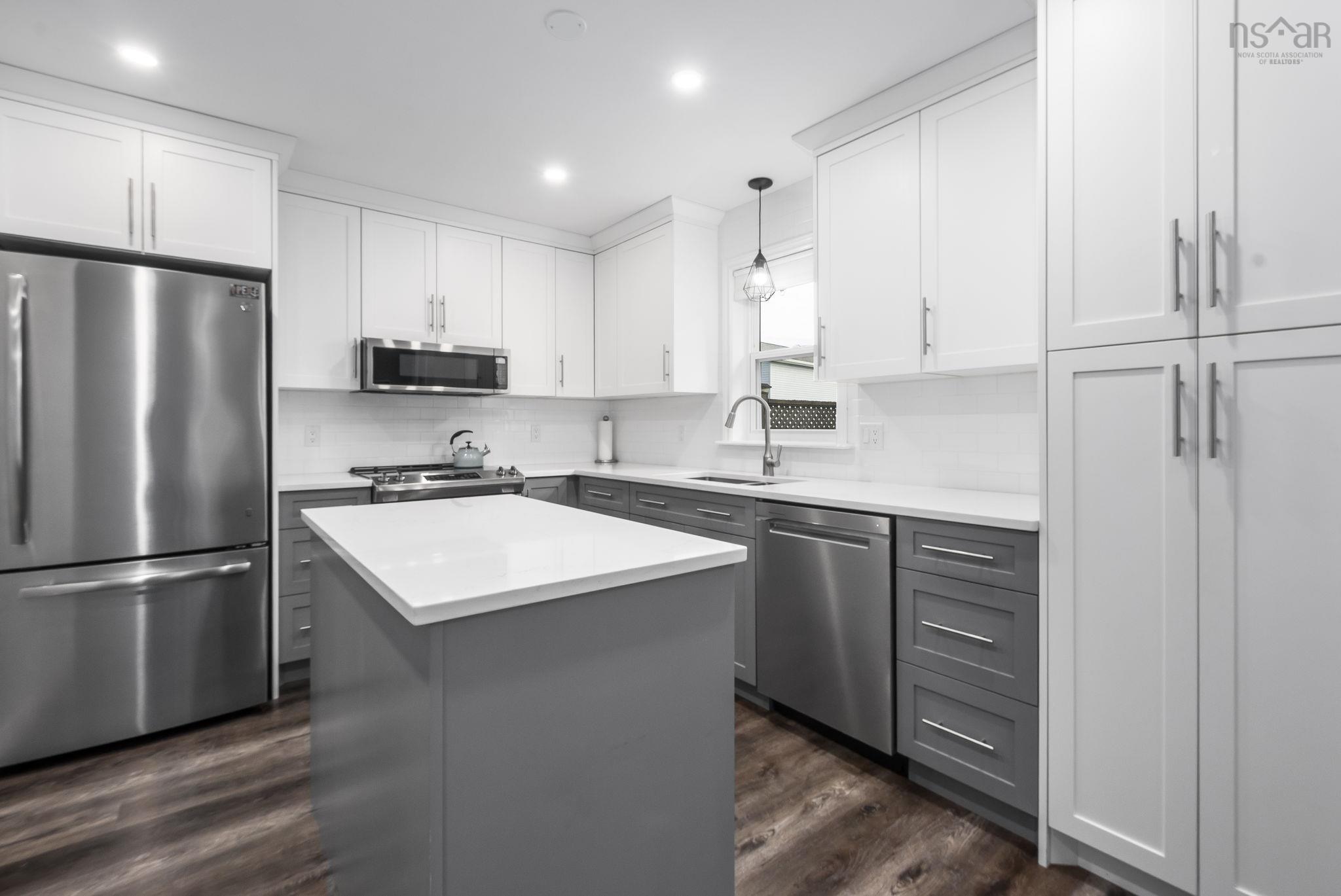 View image 10