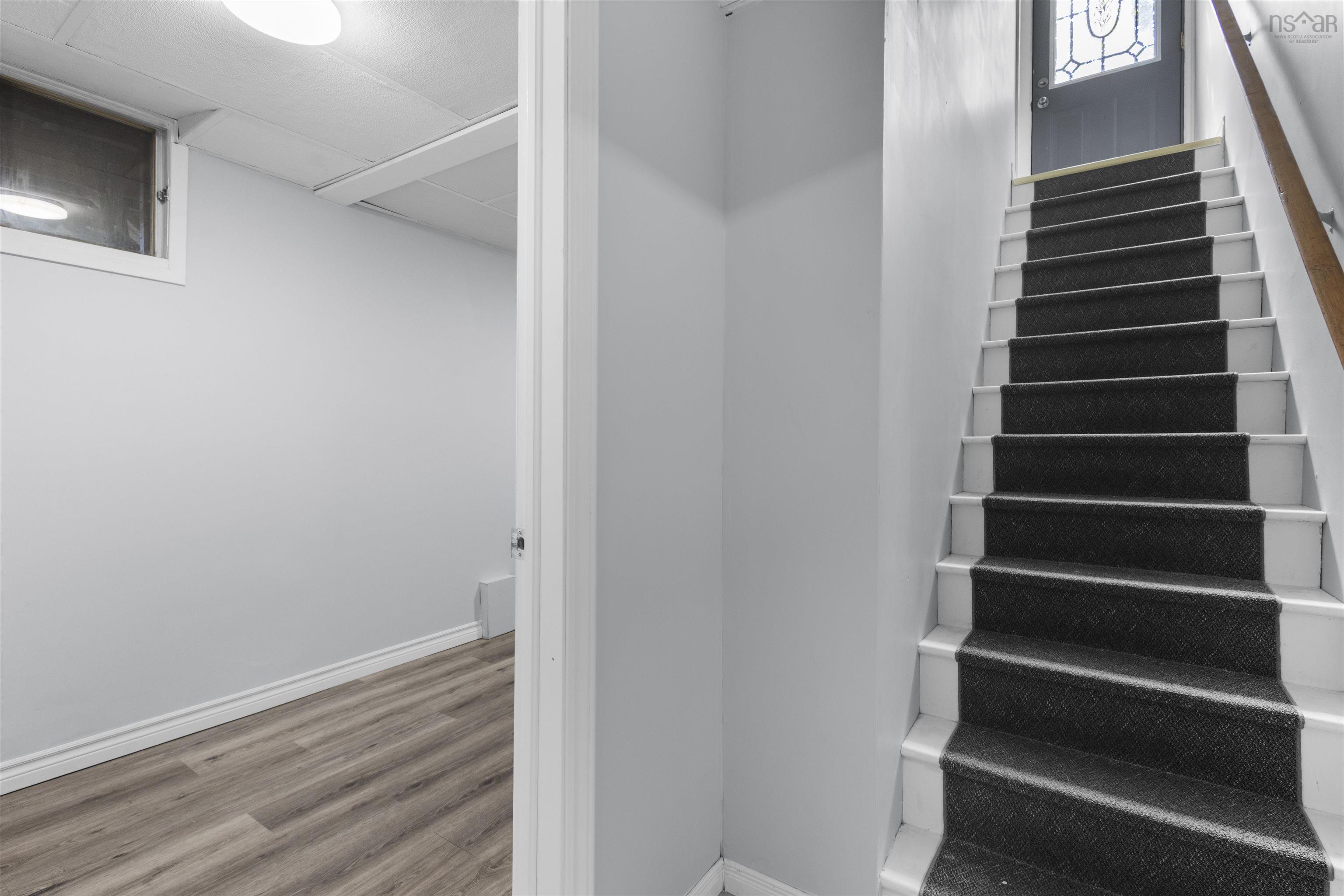 View image 9