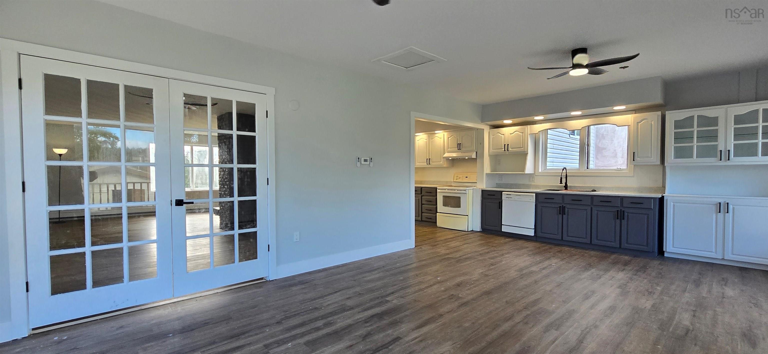 View image 8
