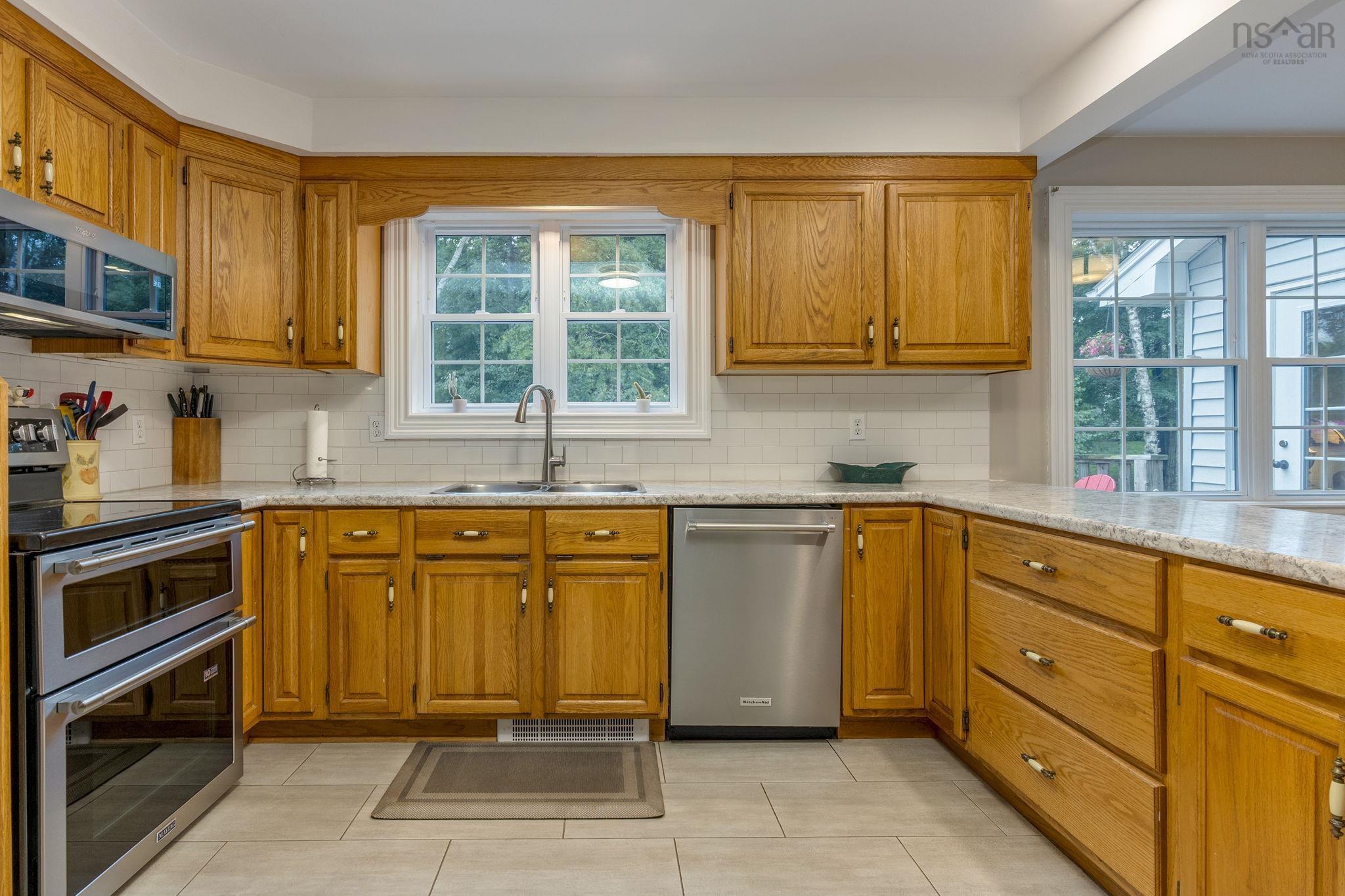 View image 11