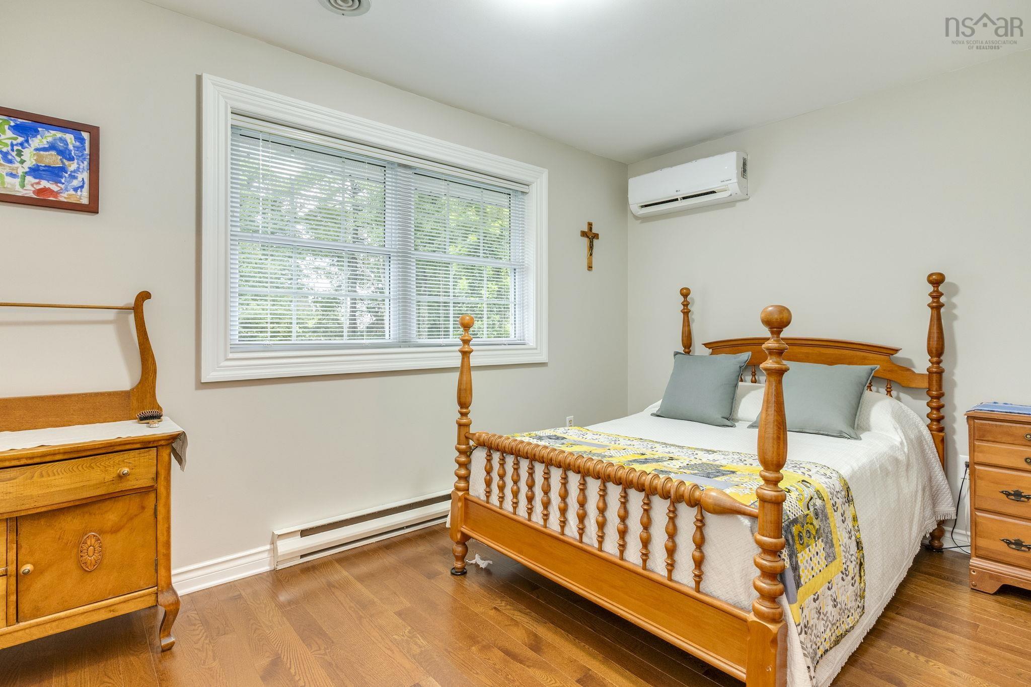 View image 19