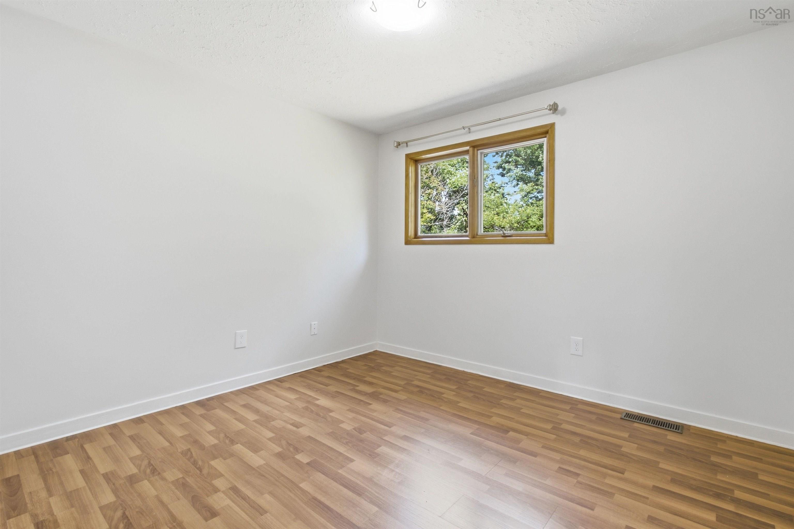 View image 16