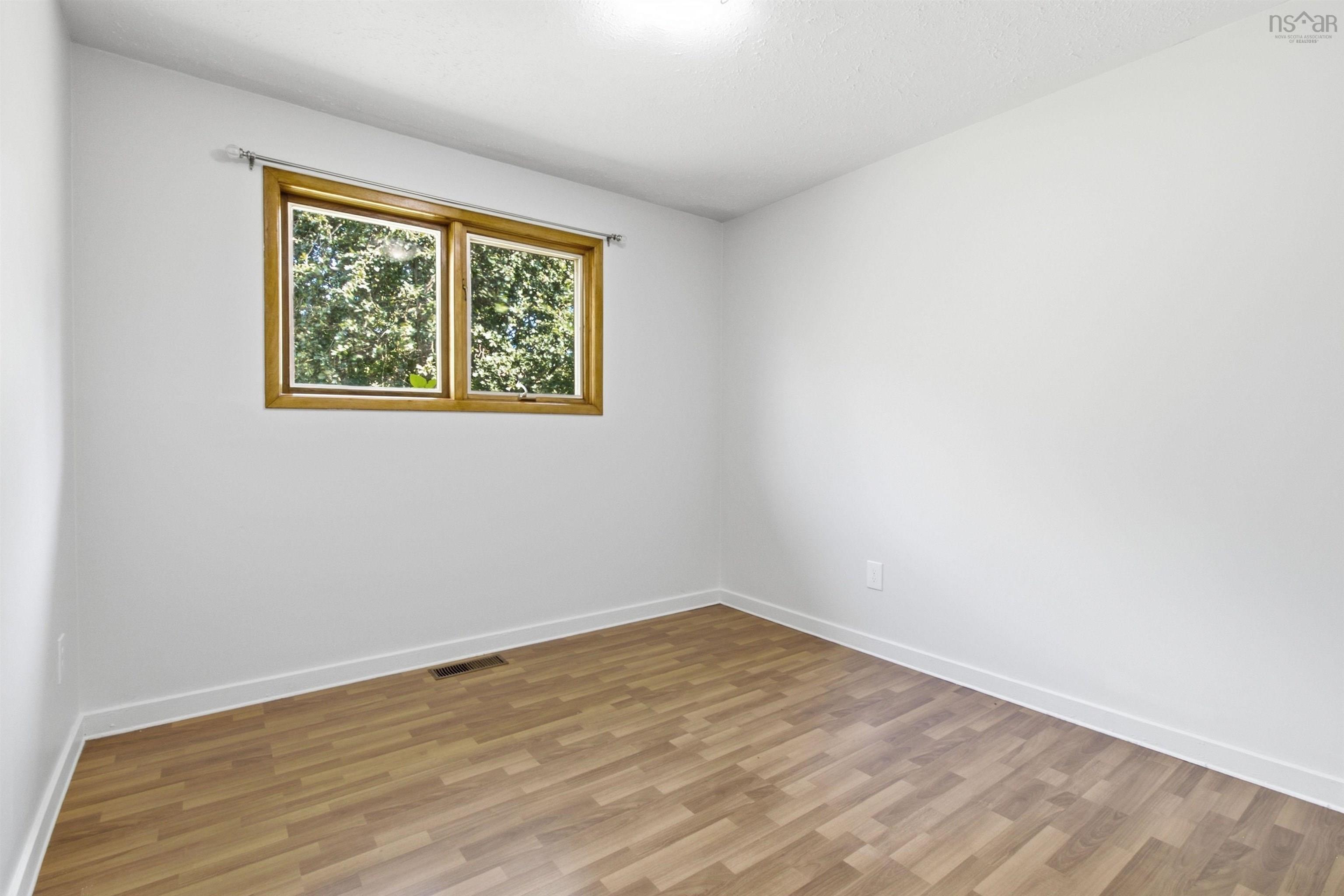 View image 18