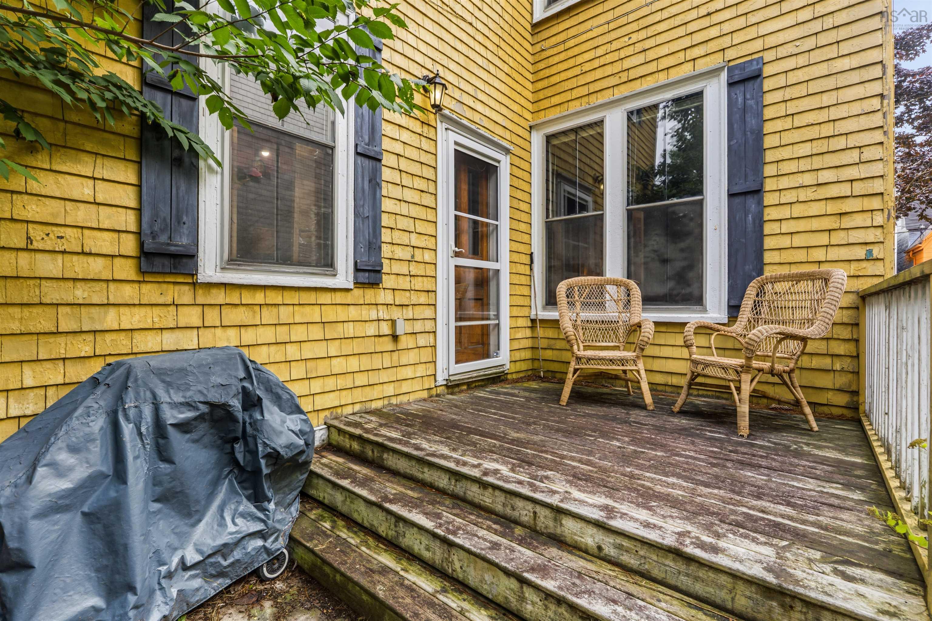 View image 40