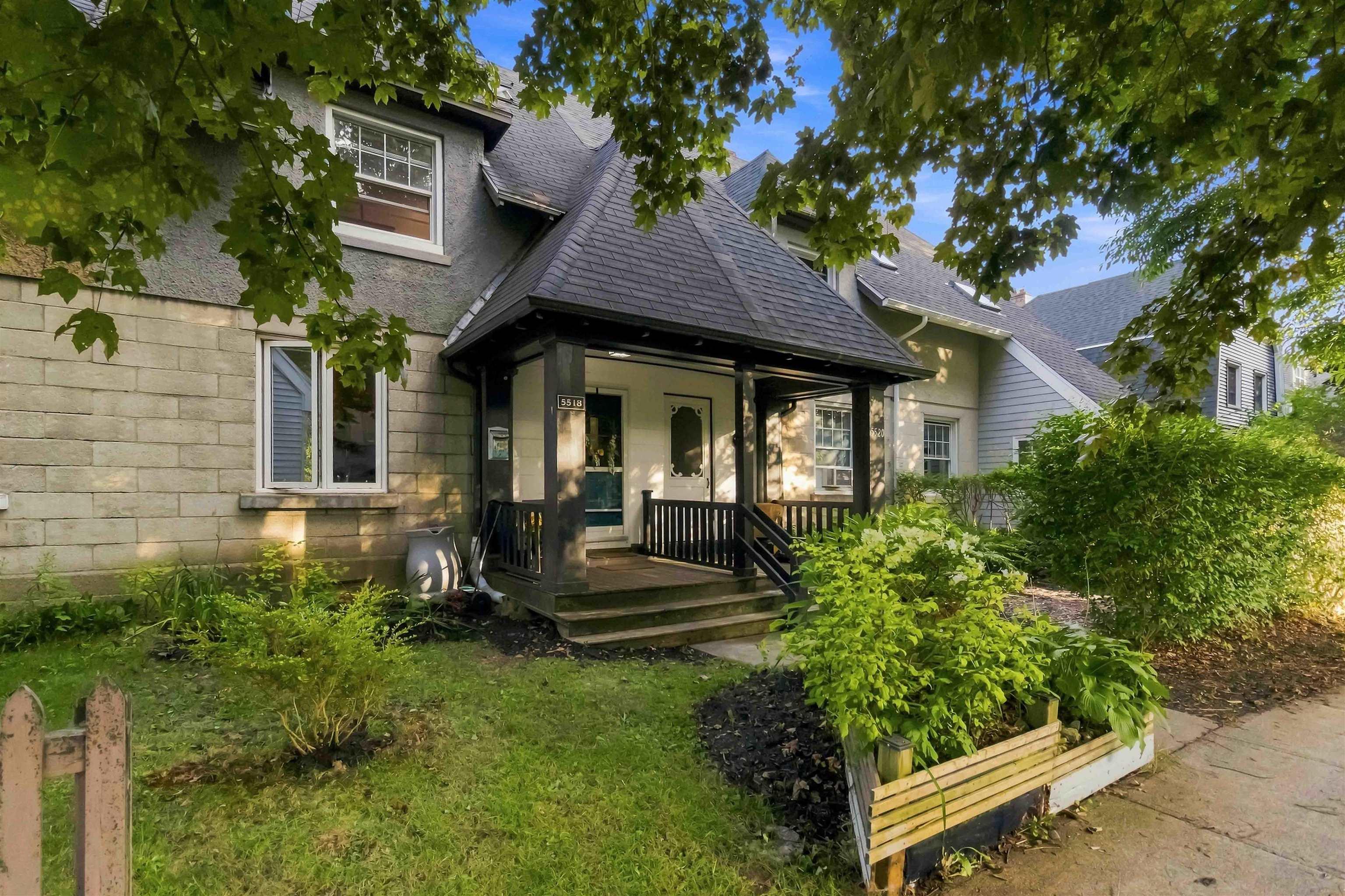Thumbnail image for 5518 Stanley Place MLS<sup>®</sup> 202621396