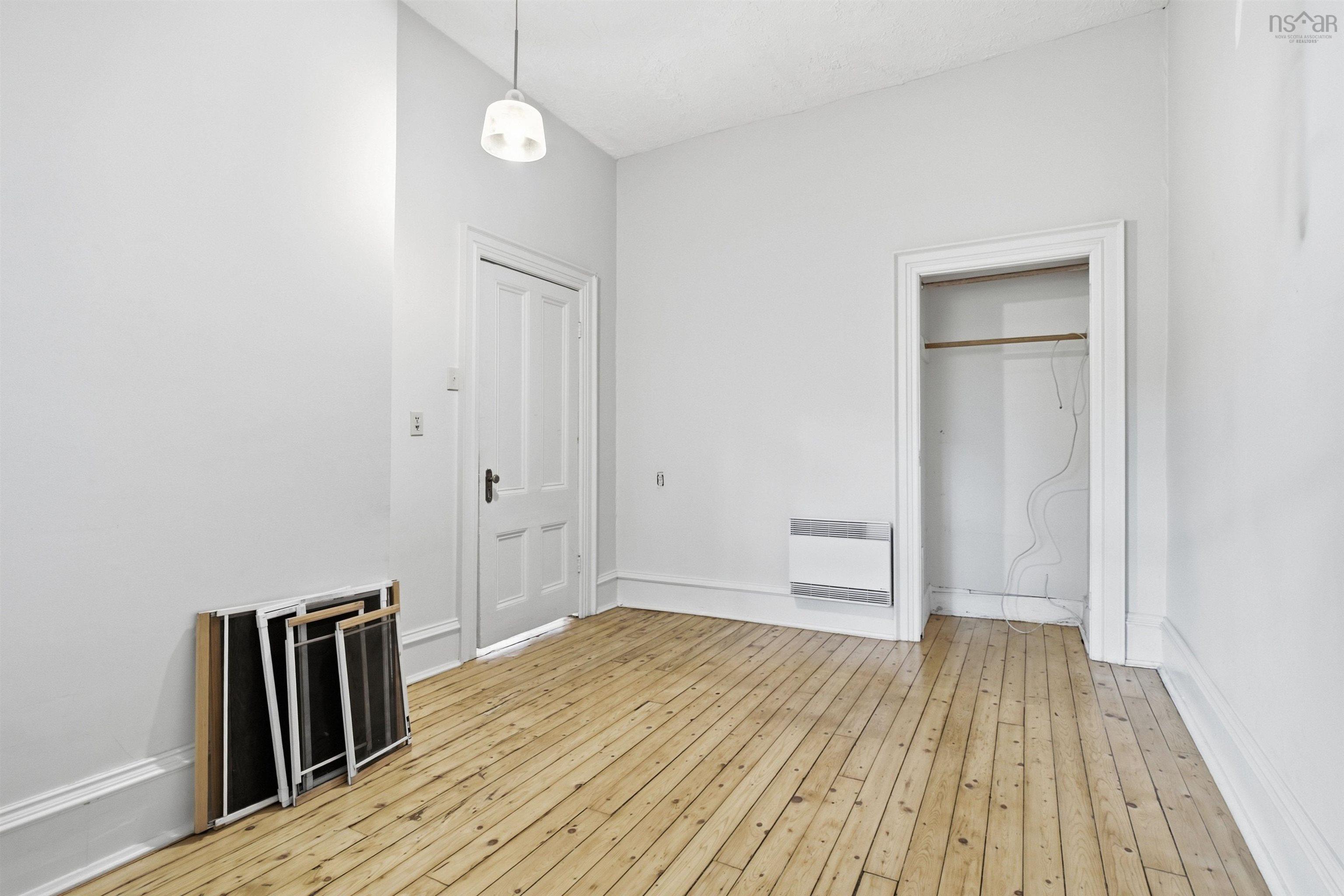 View image 12