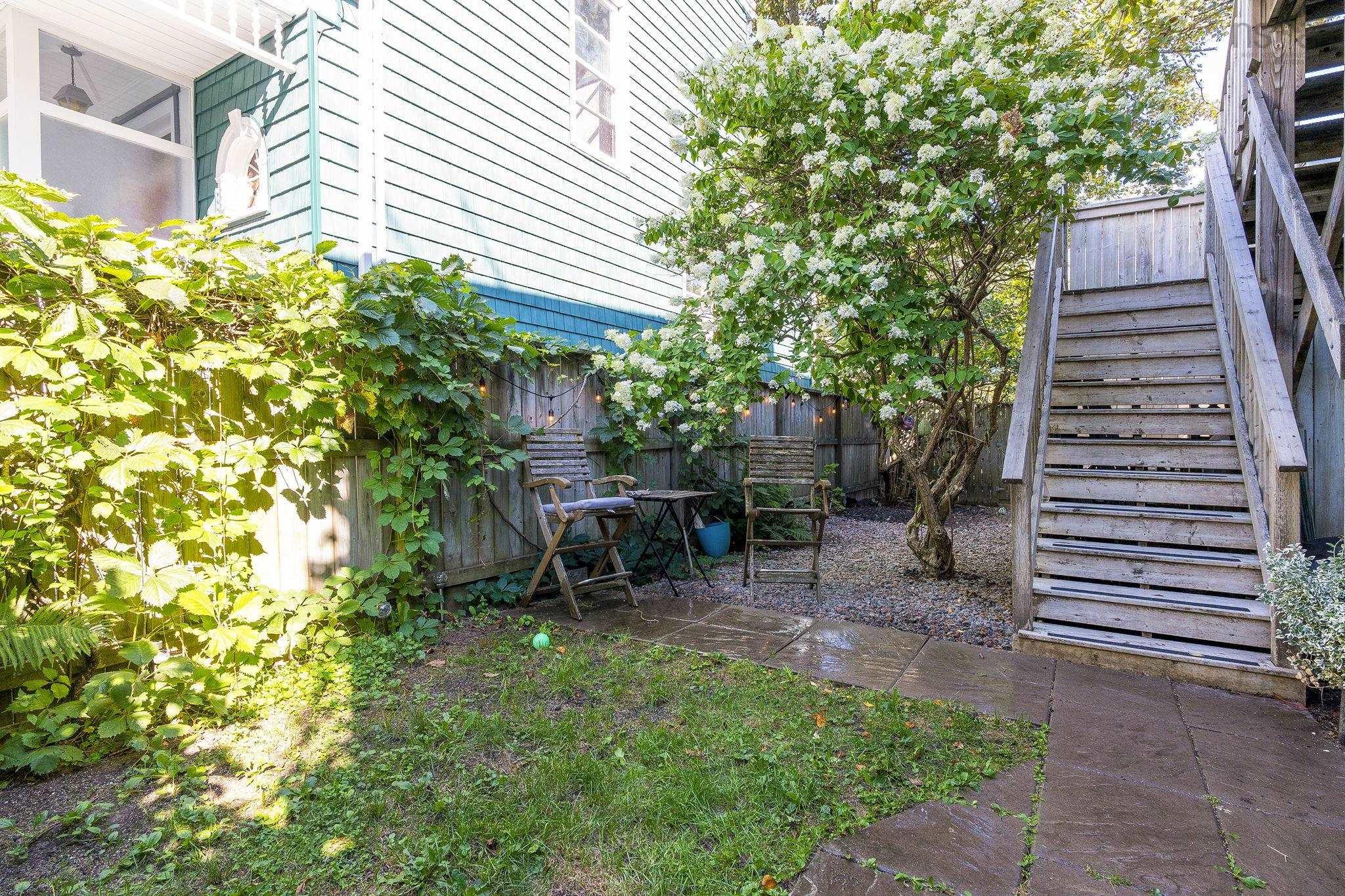 View image 39