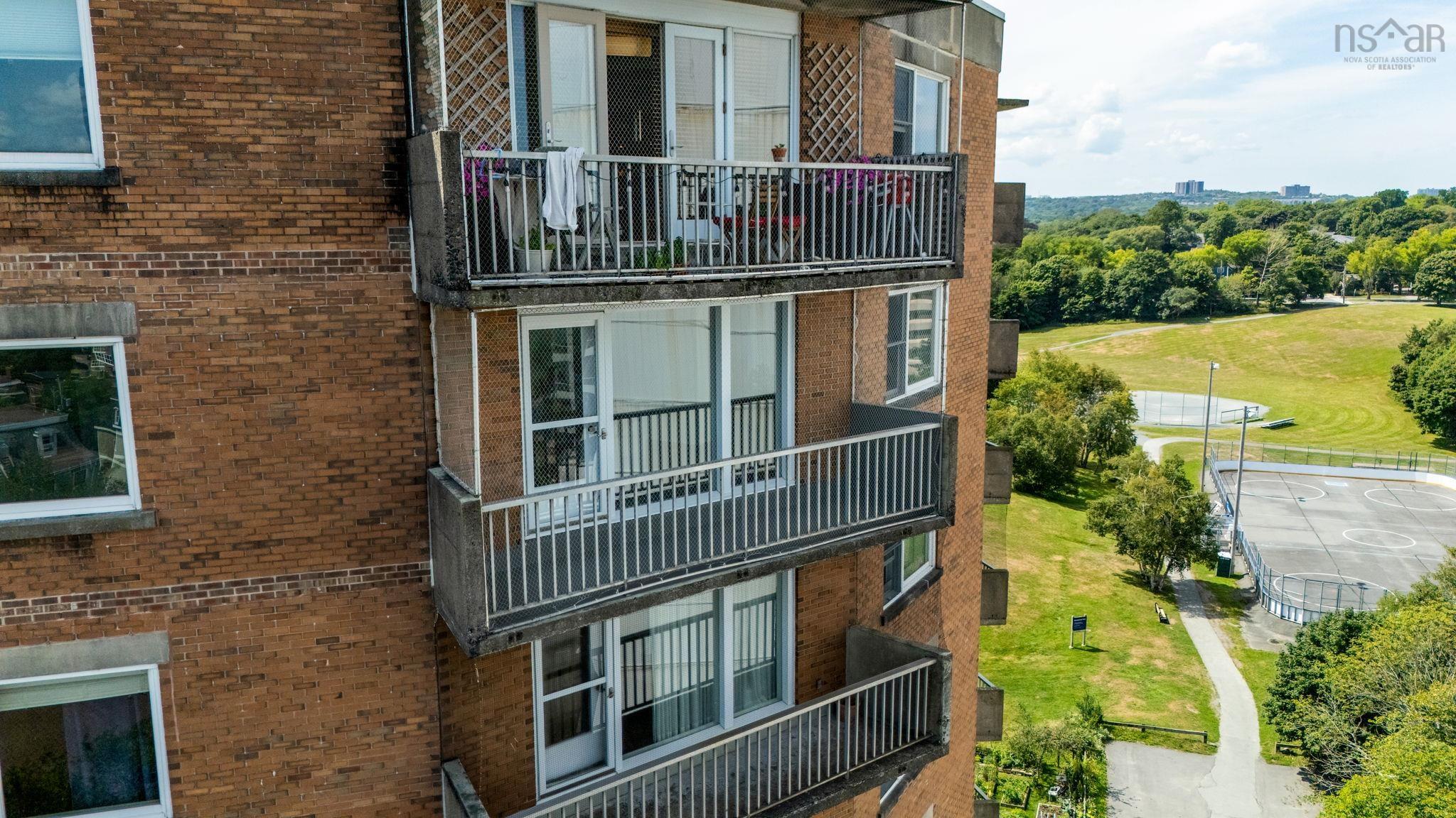 View image 16