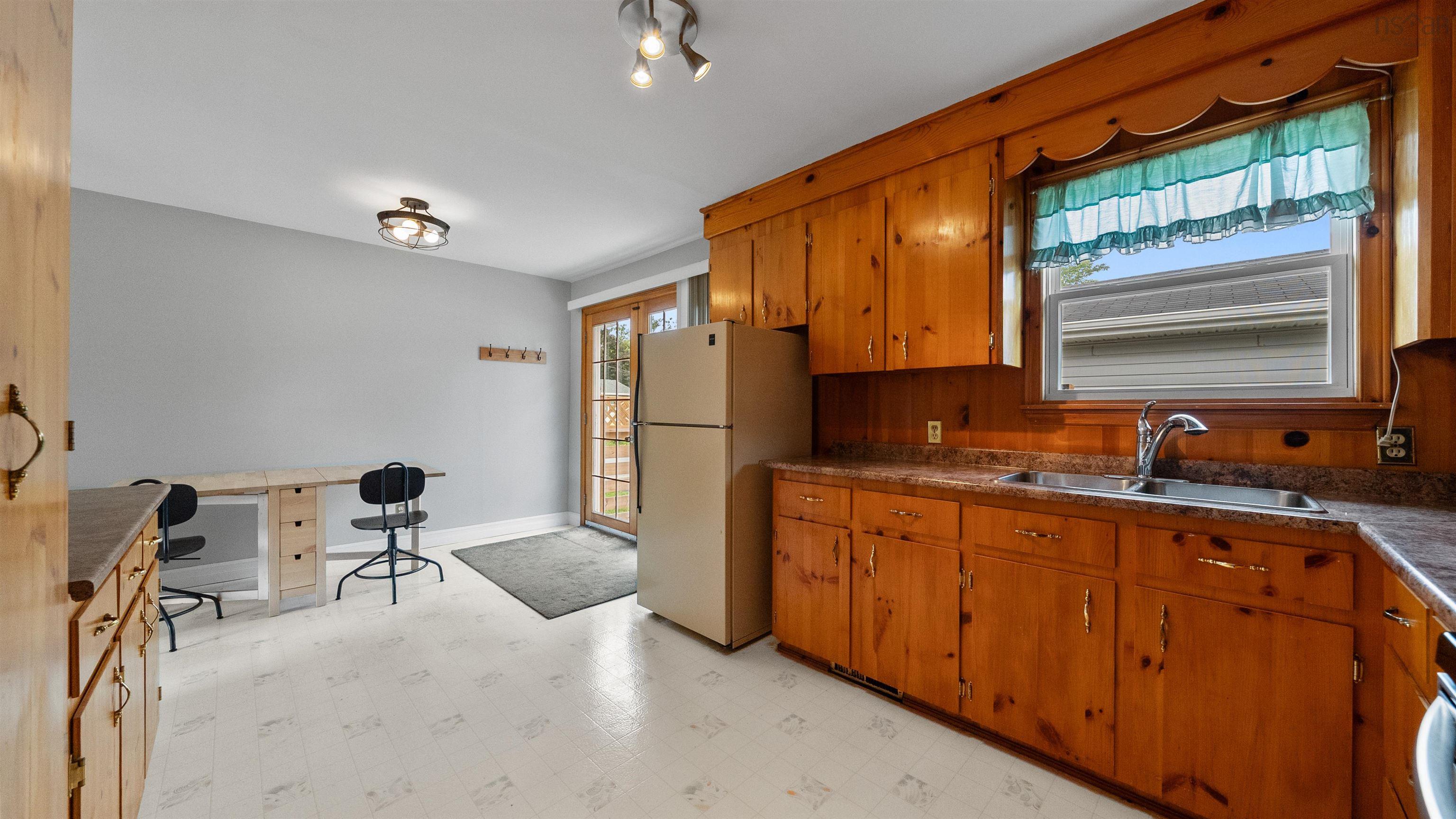 View image 9