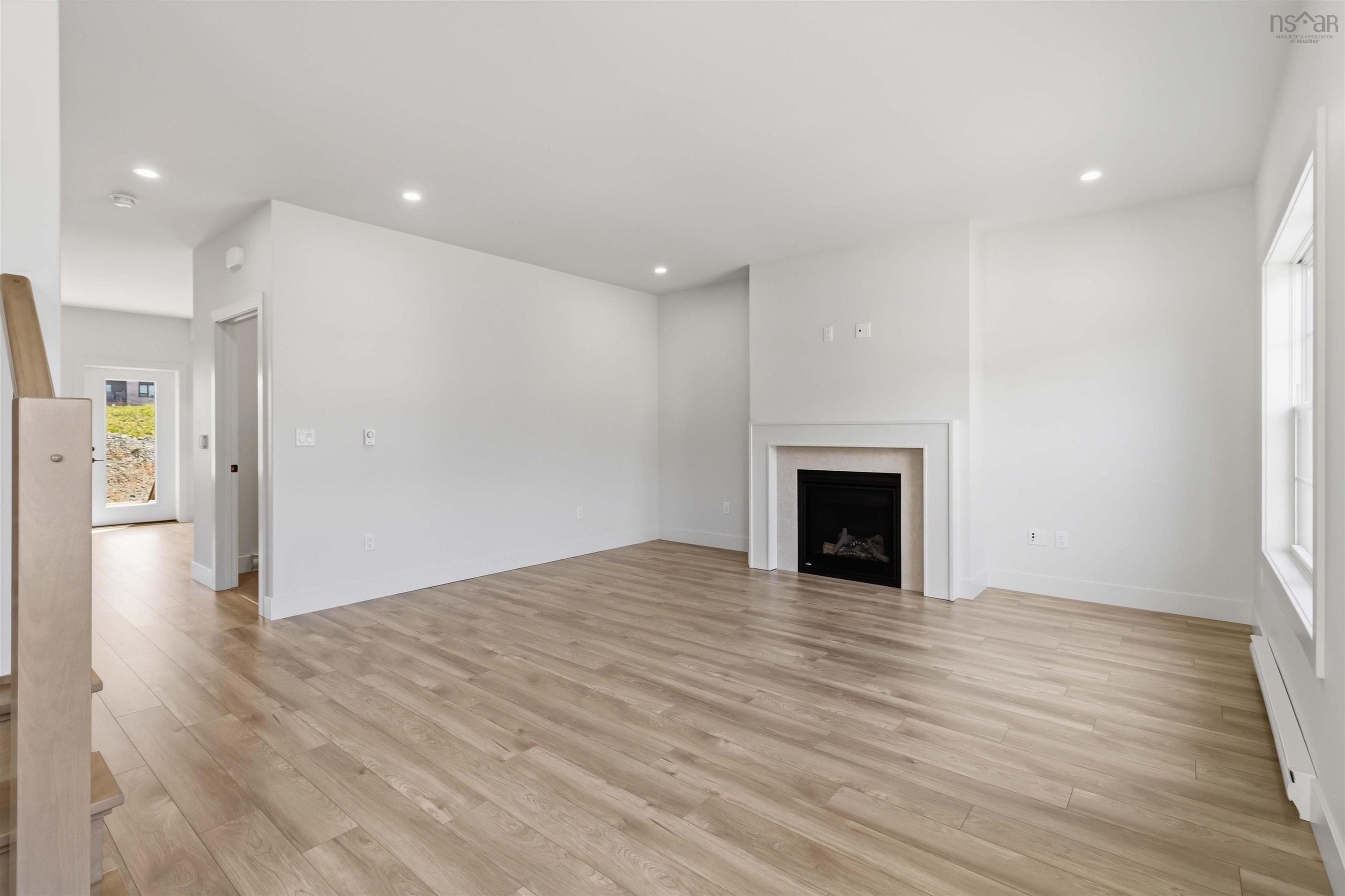 View image 12