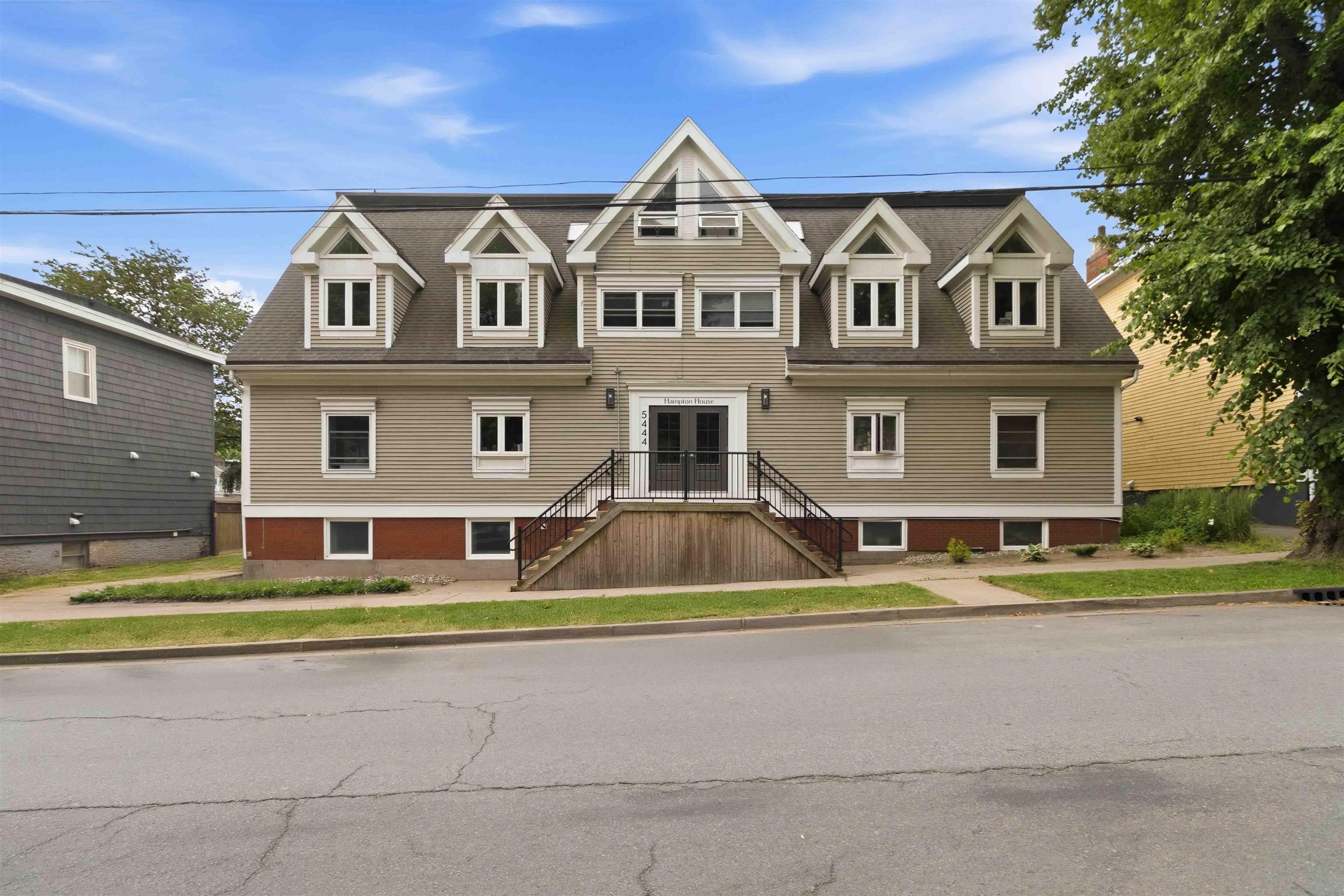 Thumbnail image for 1 5444 Victoria Road MLS<sup>®</sup> 202621531