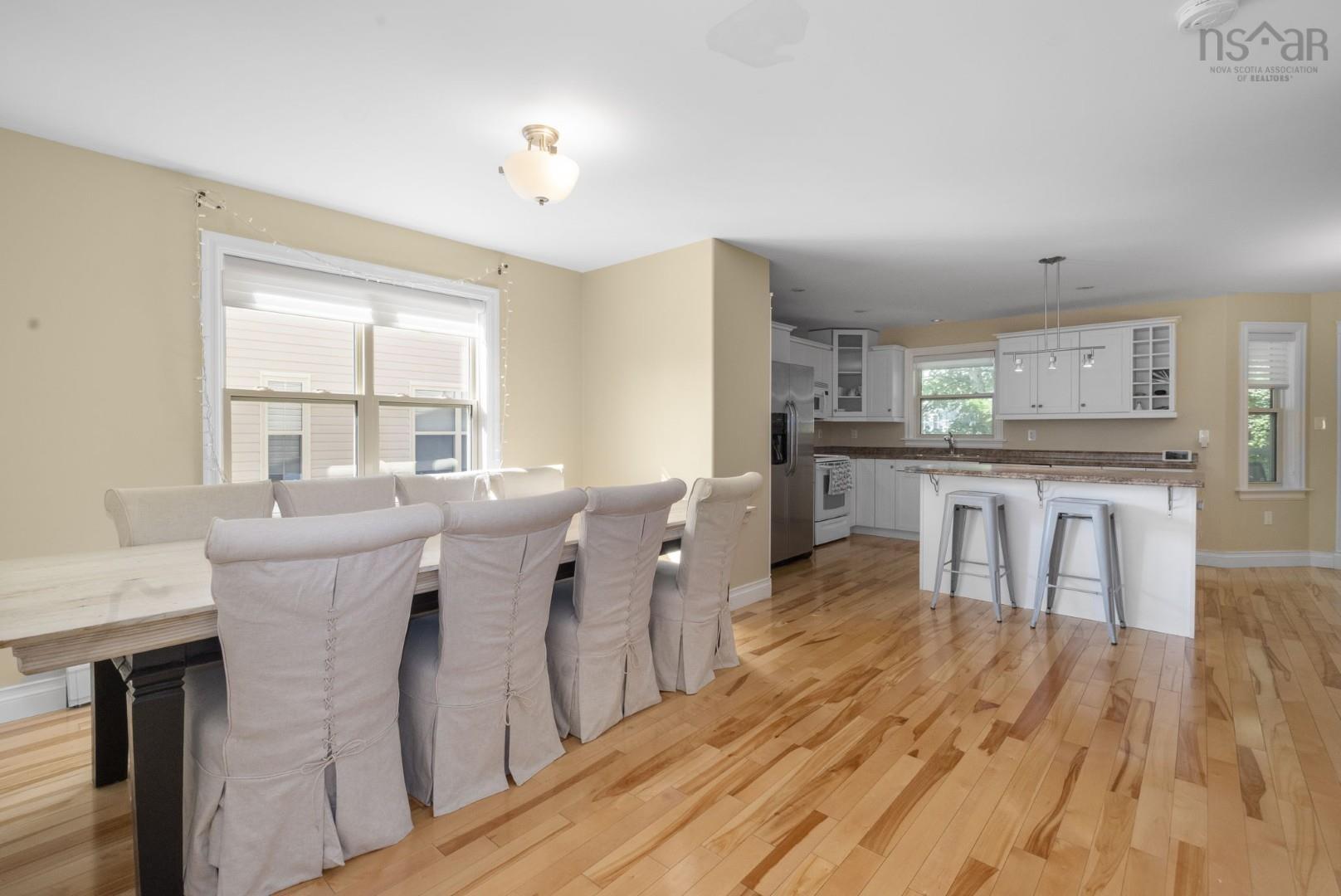 View image 10