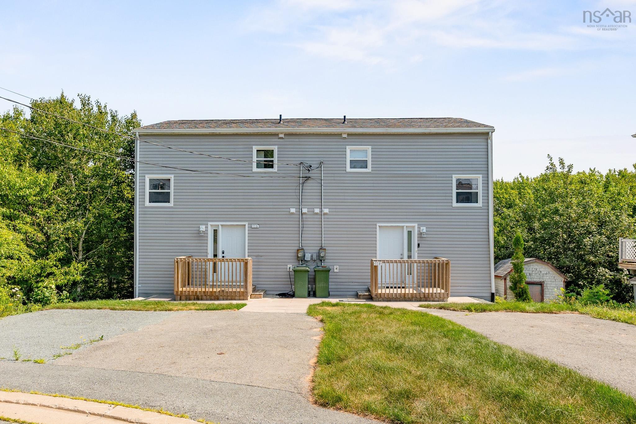Thumbnail image for 114-116 Thornhill Drive MLS<sup>®</sup> 202621537