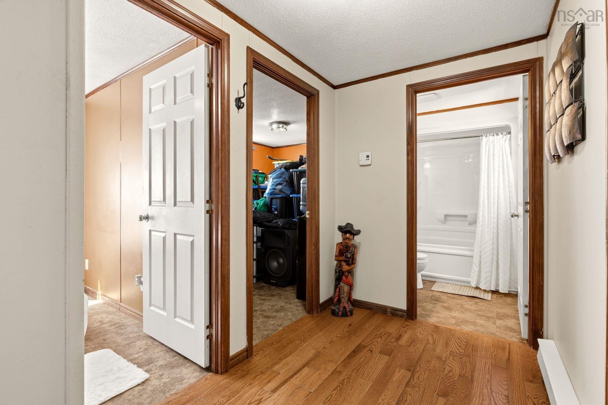 View image 16