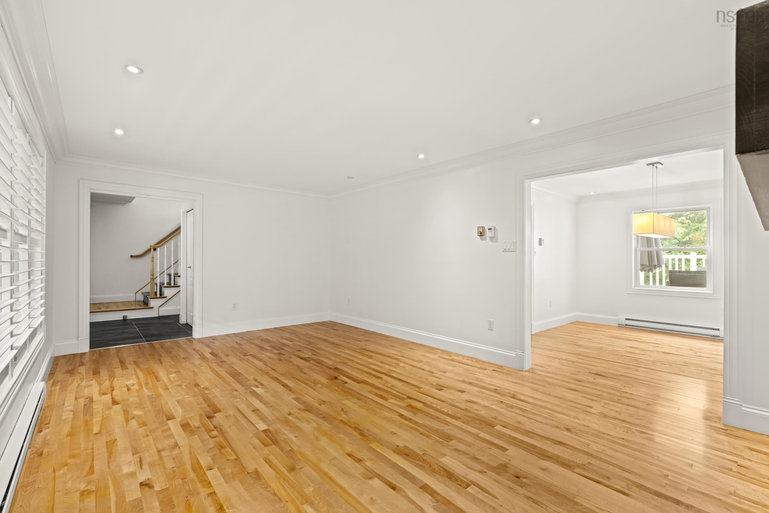 View image 9