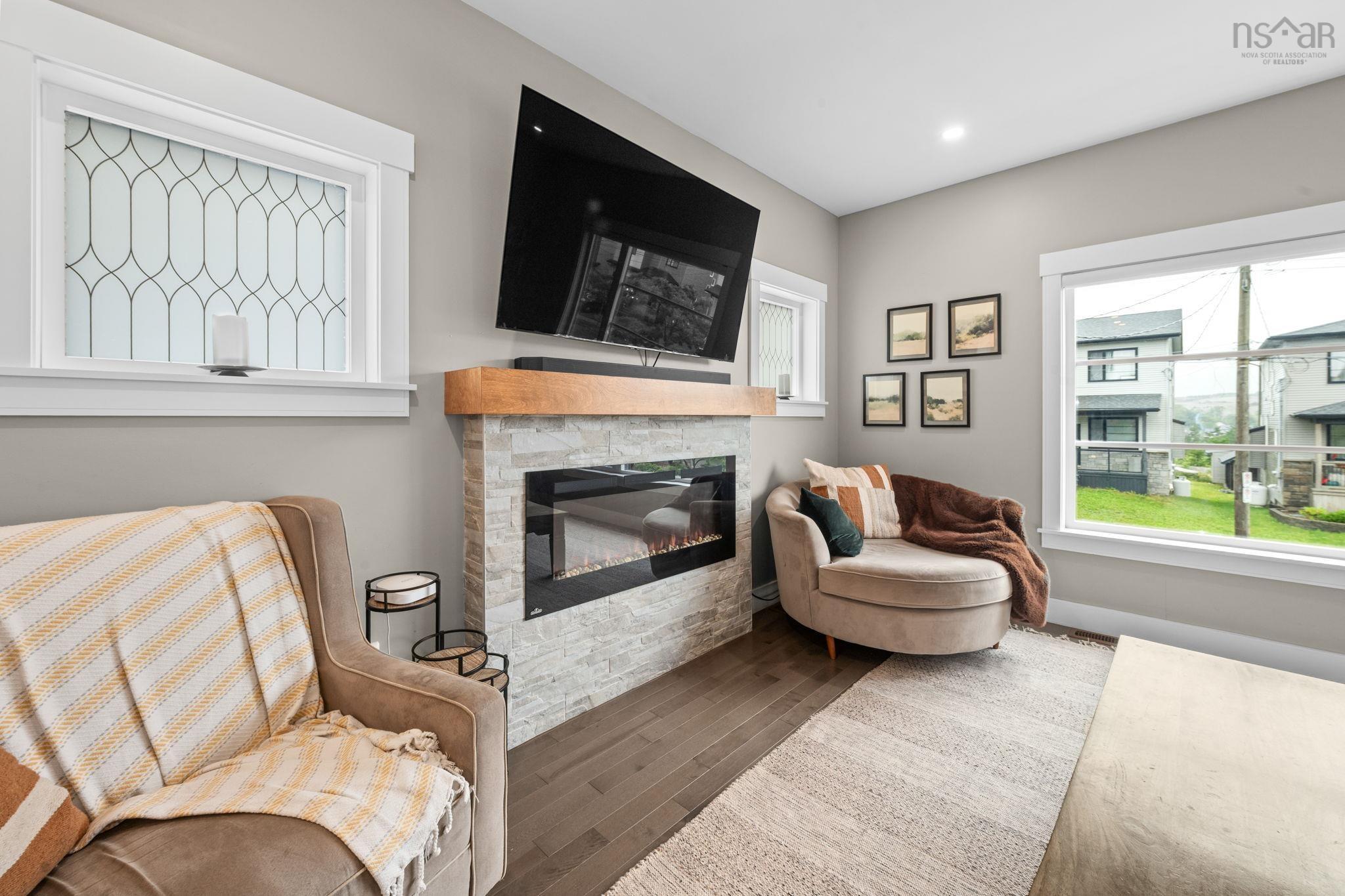 View image 9