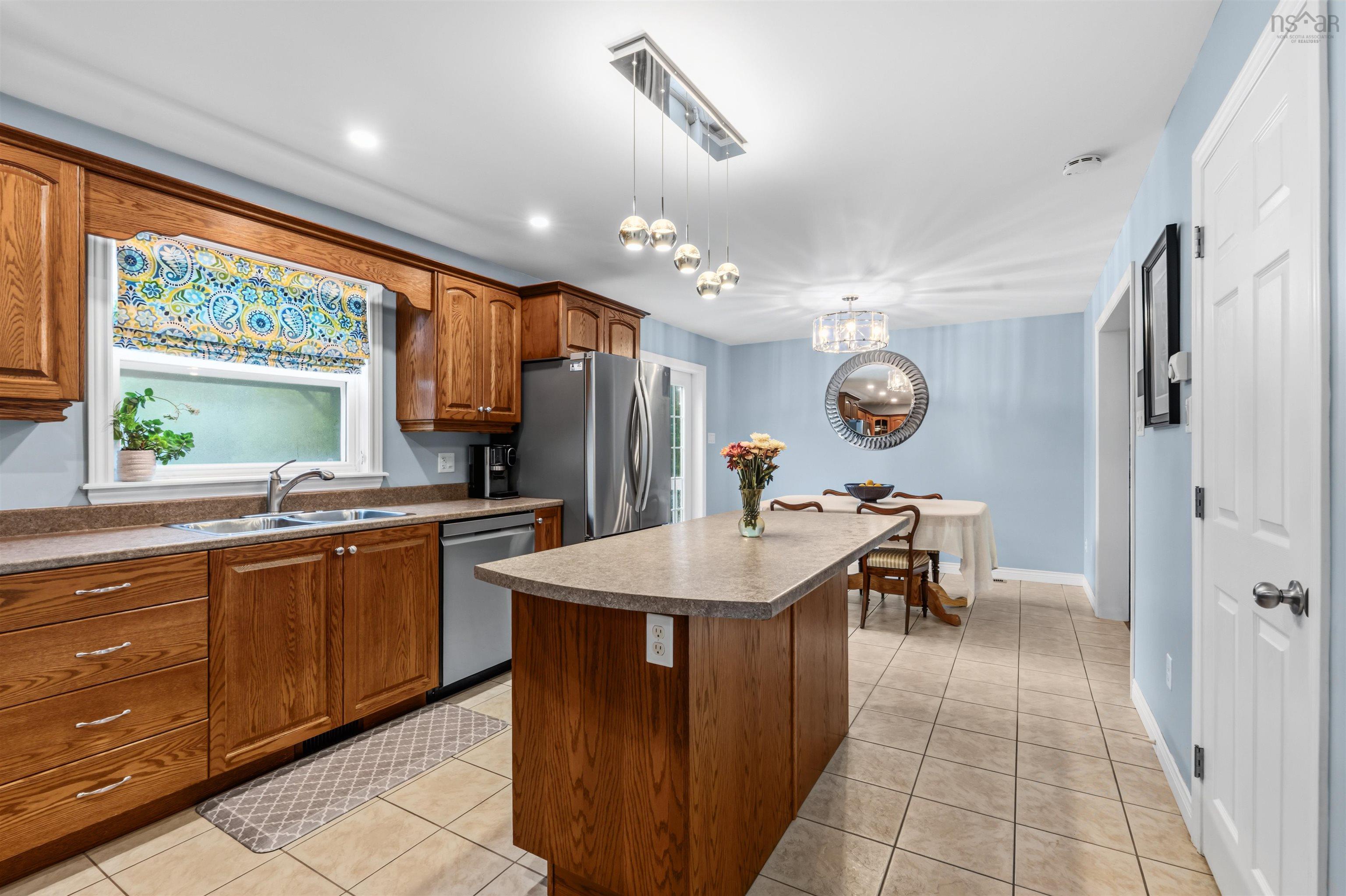 View image 12