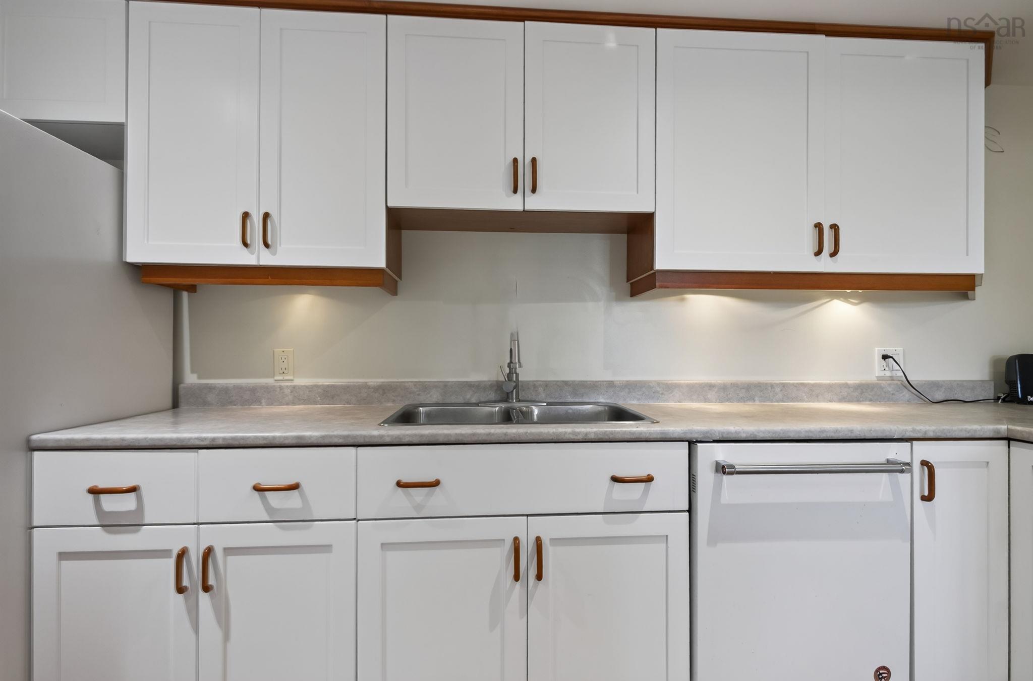 View image 11