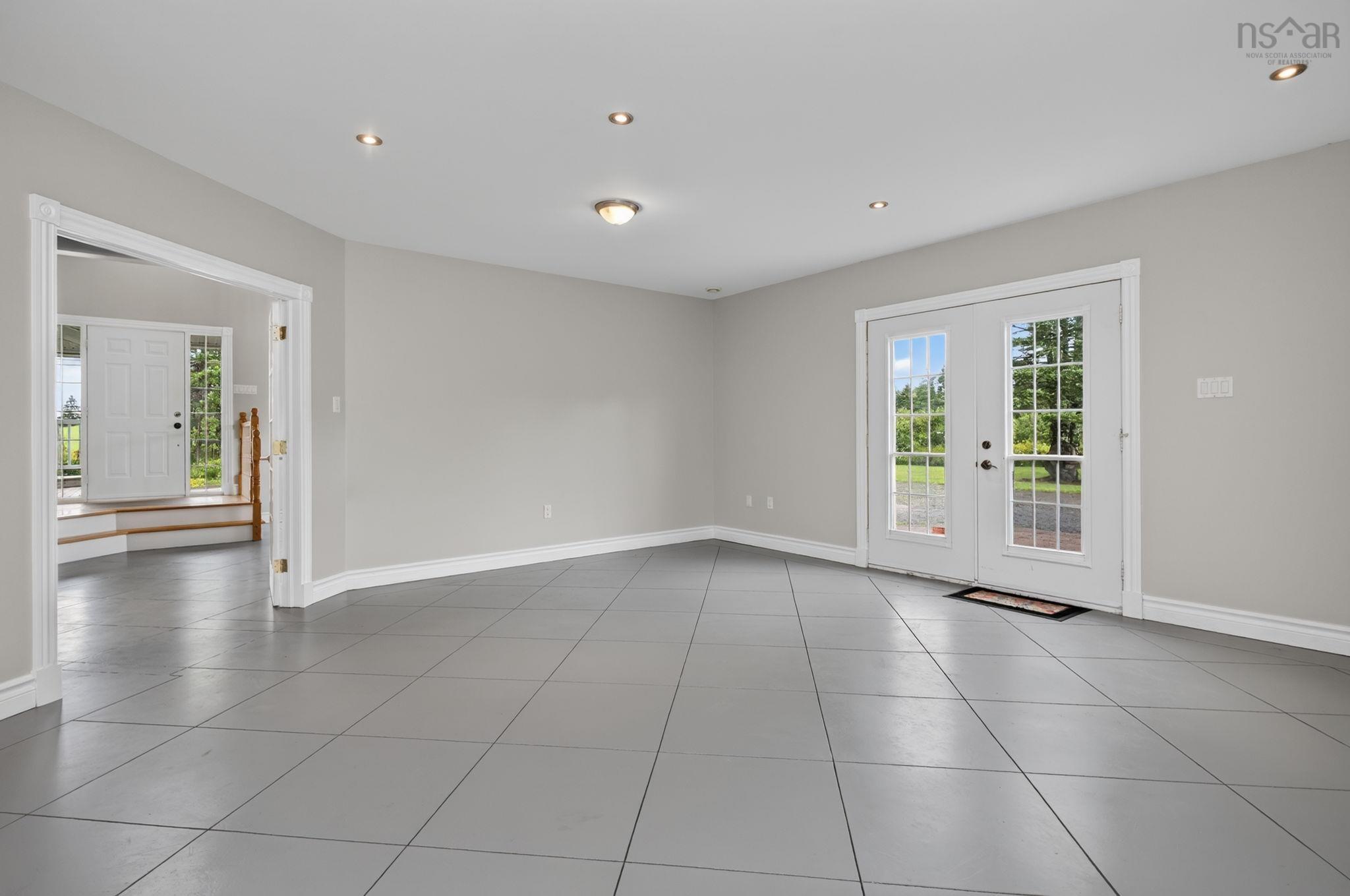 View image 17